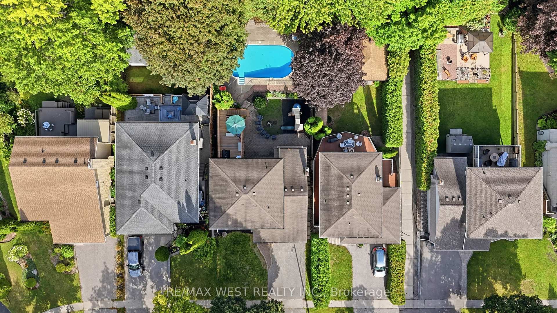 Photo 42 of 441 Paddington Crescent, Oshawa, Centennial — HOMEH