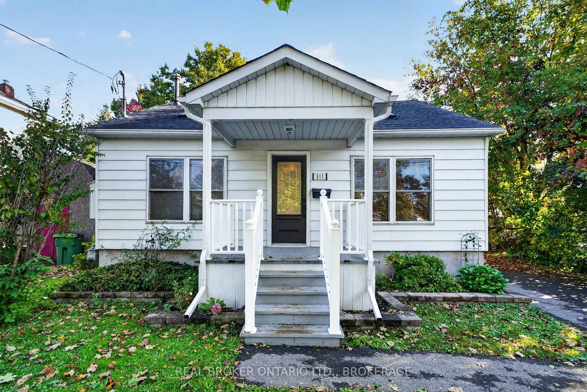 Photo of 311 Hoople Avenue