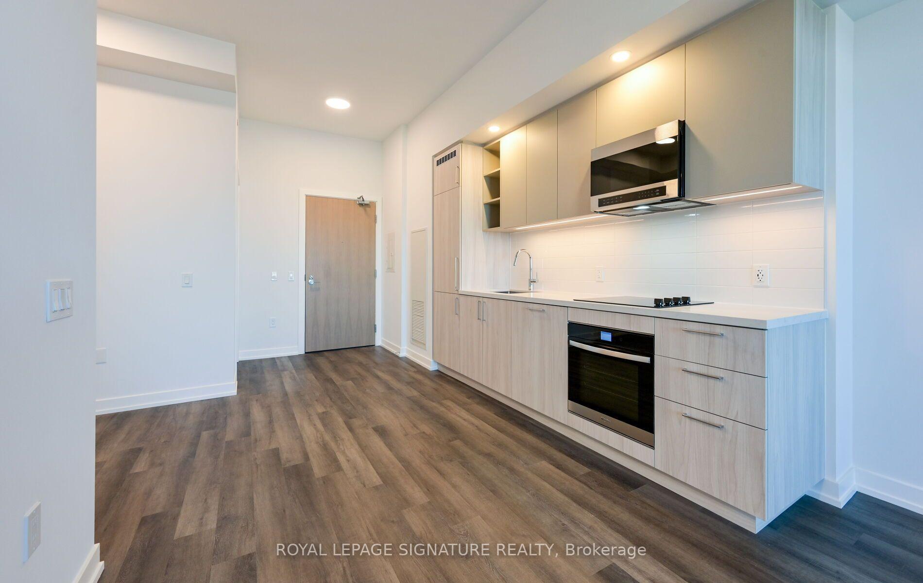 Photo 12 of Unit 904, 5 Meadowvale Road, Vaughan, Vaughan Corporate Centre — HOMEH