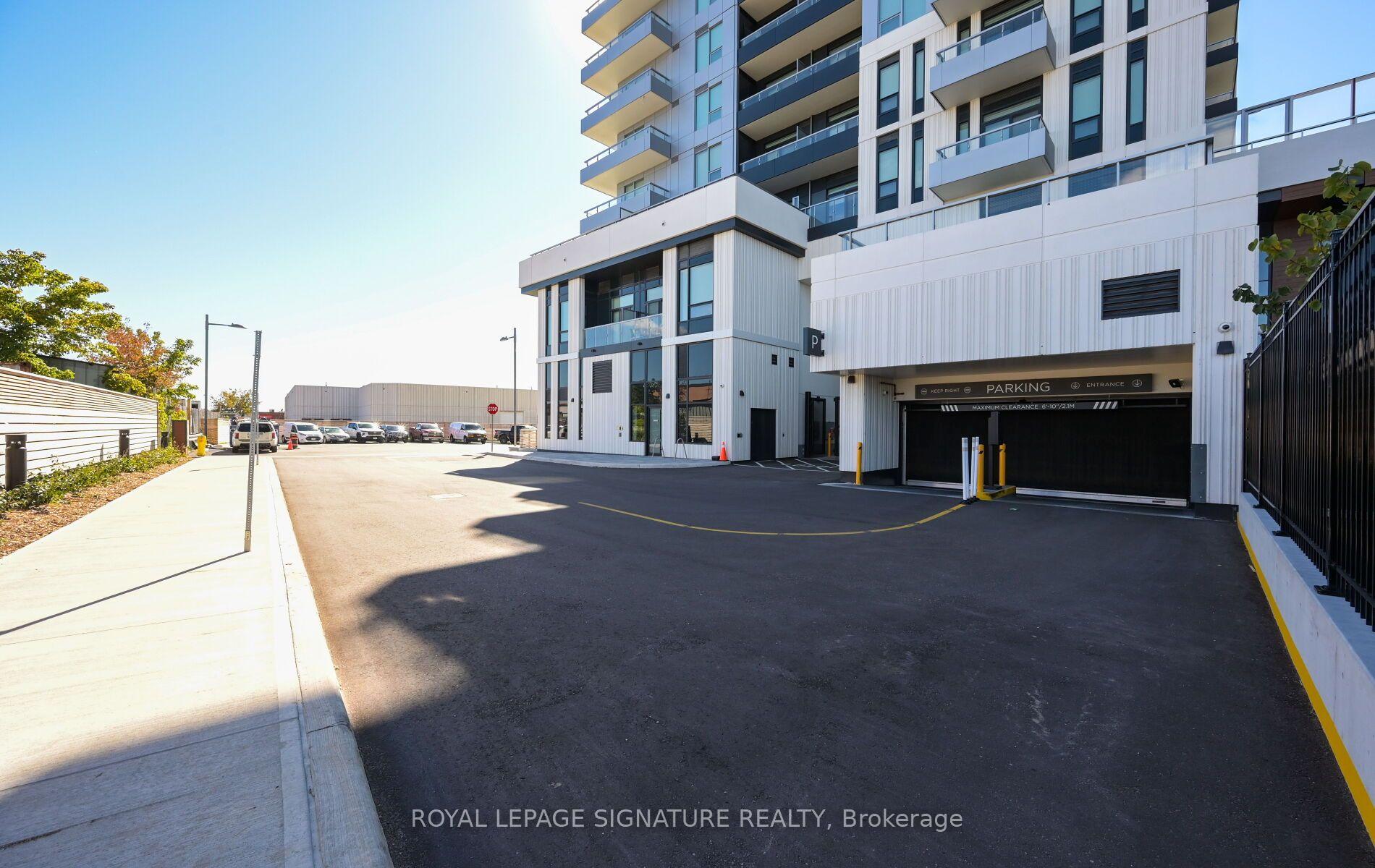 Photo 31 of Unit 904, 5 Meadowvale Road, Vaughan, Vaughan Corporate Centre — HOMEH