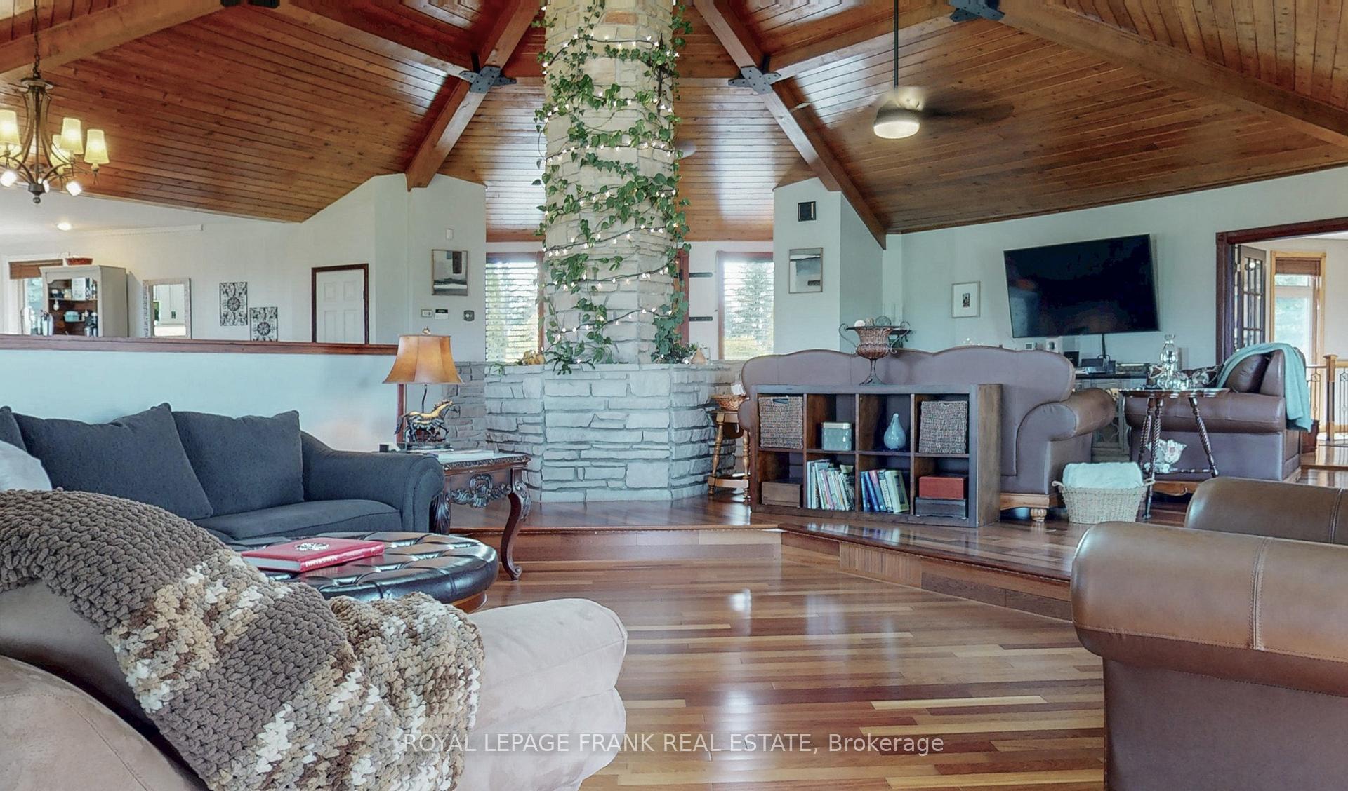 Photo 17 of 10 Cityview Heights, Kawartha Lakes, Omemee — HOMEH