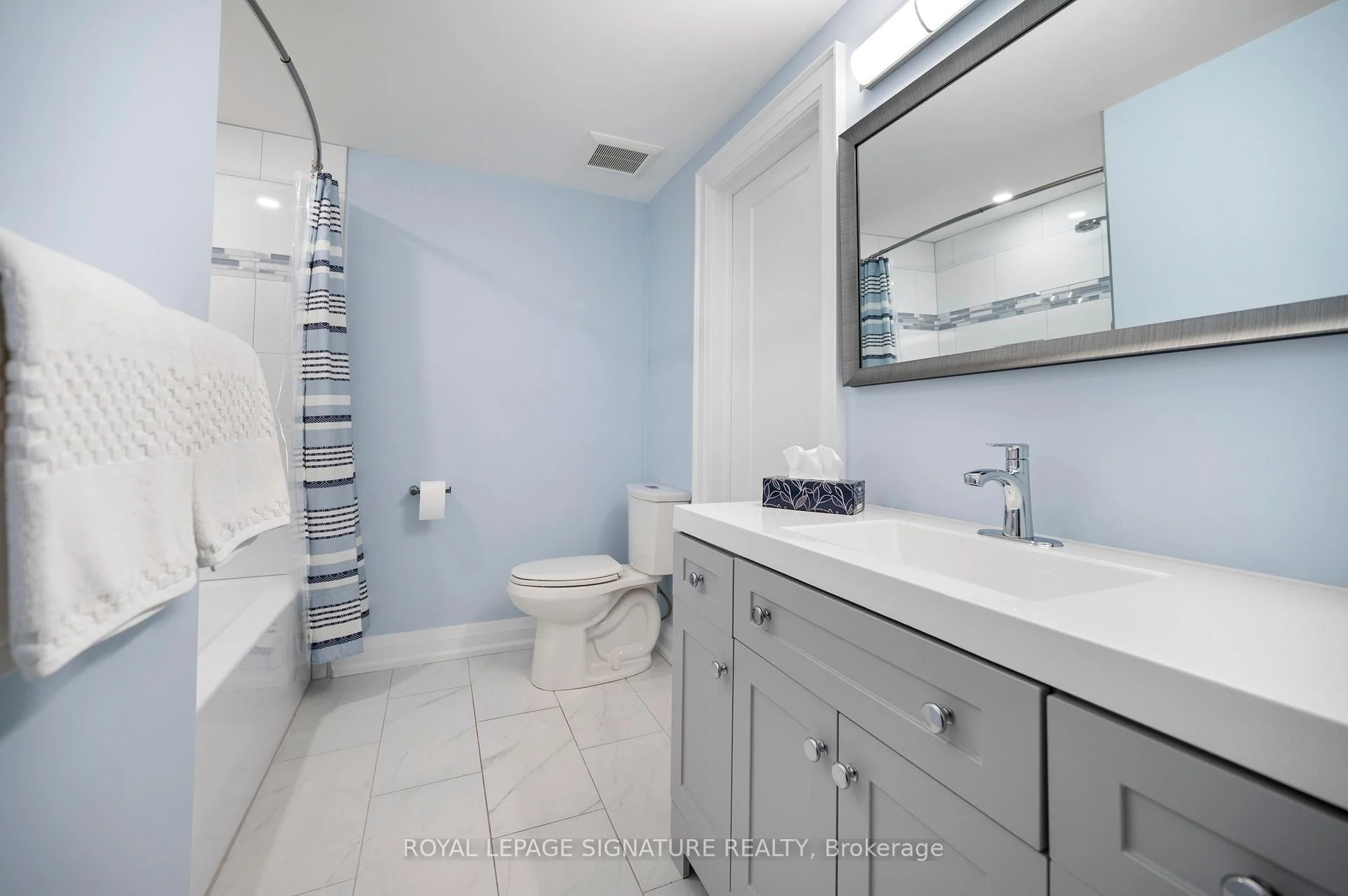 Photo 5 of Unit 51, 5536 Montevideo Road, Mississauga, Meadowvale — HOMEH