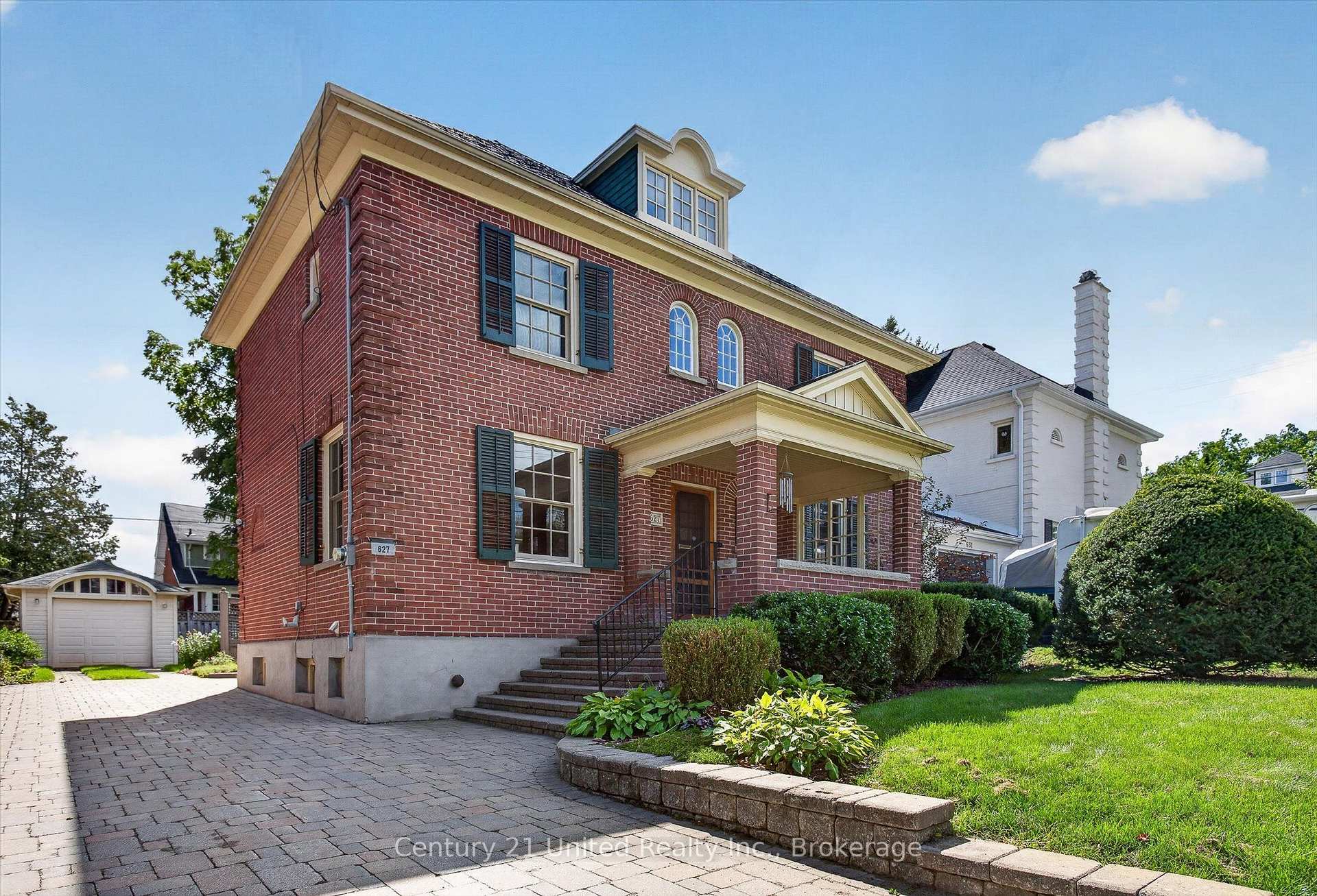 Photo 2 of 627 Gilmour Street, Peterborough, Town Ward 3 — HOMEH