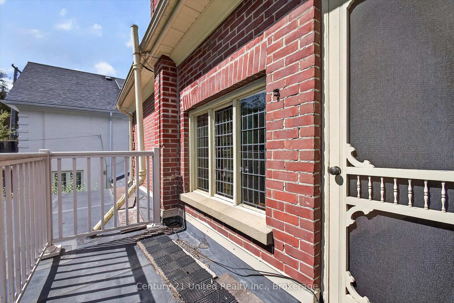 Photo 33 of 627 Gilmour Street, Peterborough, Town Ward 3 — HOMEH
