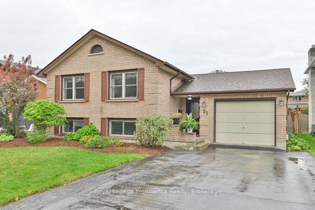 Photo 1 of 21 Forrester Court, Belleville, Belleville Ward — HOMEH