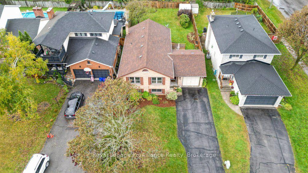 Photo 46 of 21 Forrester Court, Belleville, Belleville Ward — HOMEH
