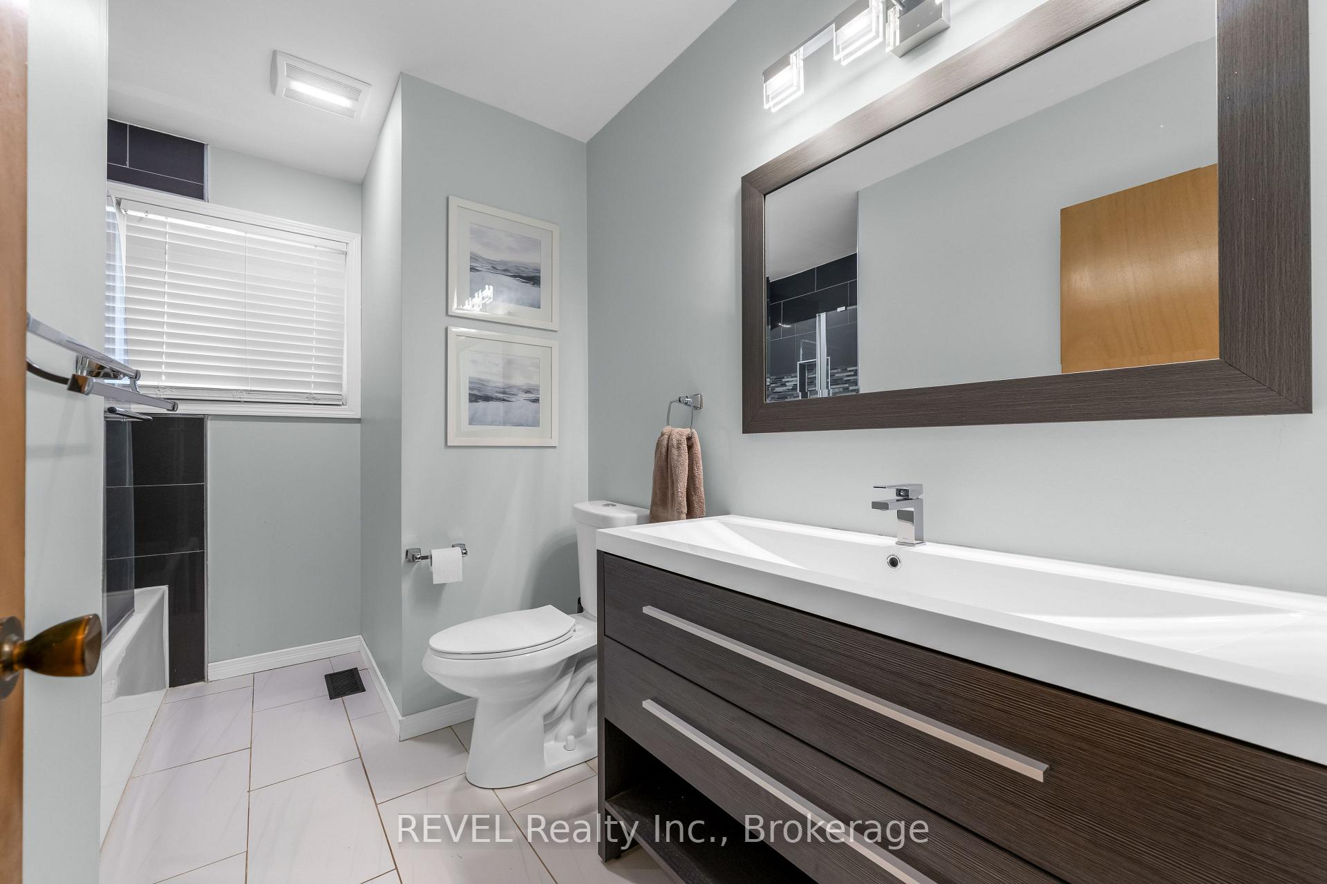 Photo 20 of 5 Armour Drive, Welland, Prince Charles — HOMEH