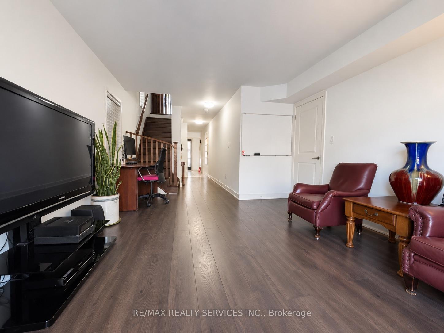Photo 6 of 58 Pageant Avenue, Vaughan, Vellore Village — HOMEH