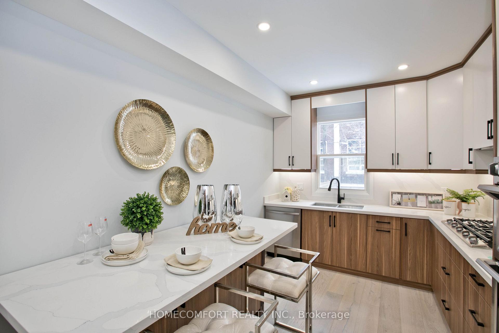 Photo 6 of 18 Connaught Avenue, Toronto, Greenwood-Coxwell — HOMEH