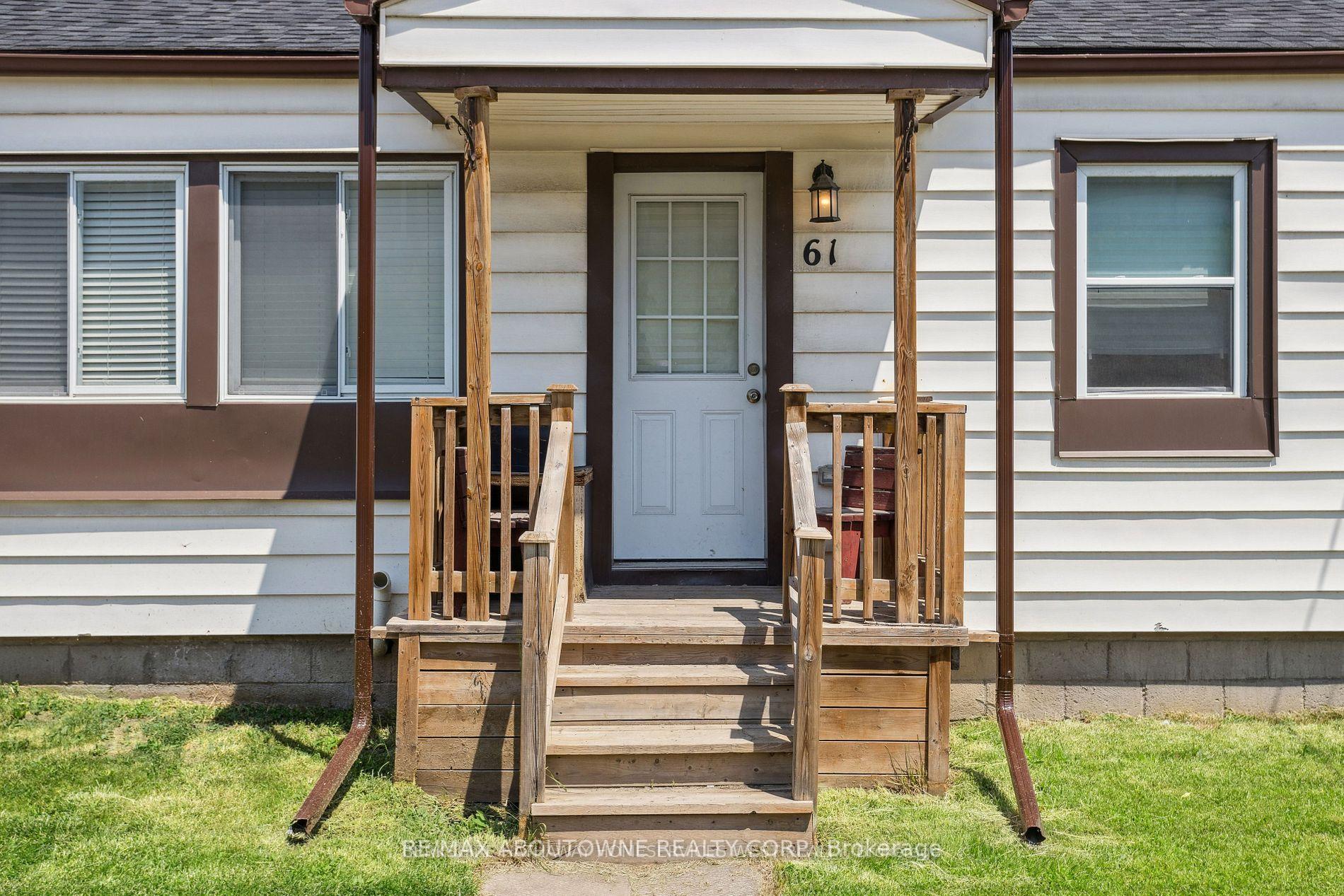 Photo 4 of 61 Dieppe Road, St. Catharines, Facer — HOMEH