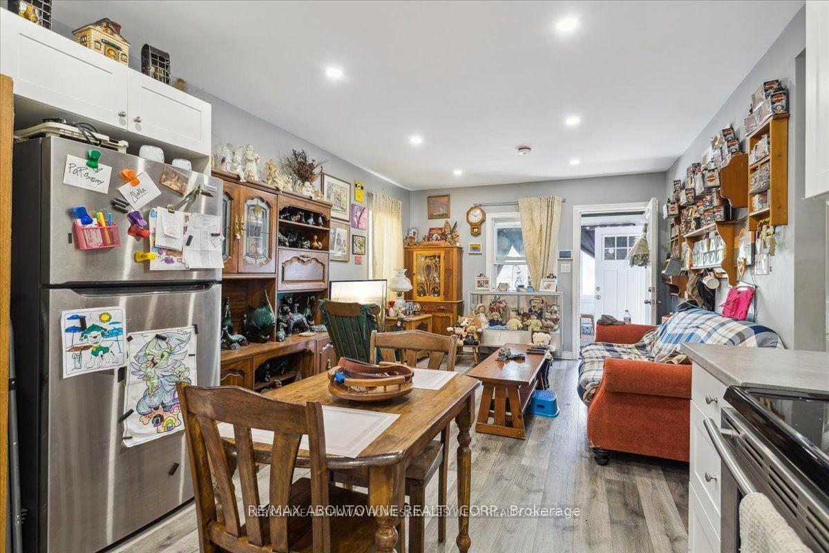 Photo 11 of 33 North Street, St. Catharines, Downtown — HOMEH