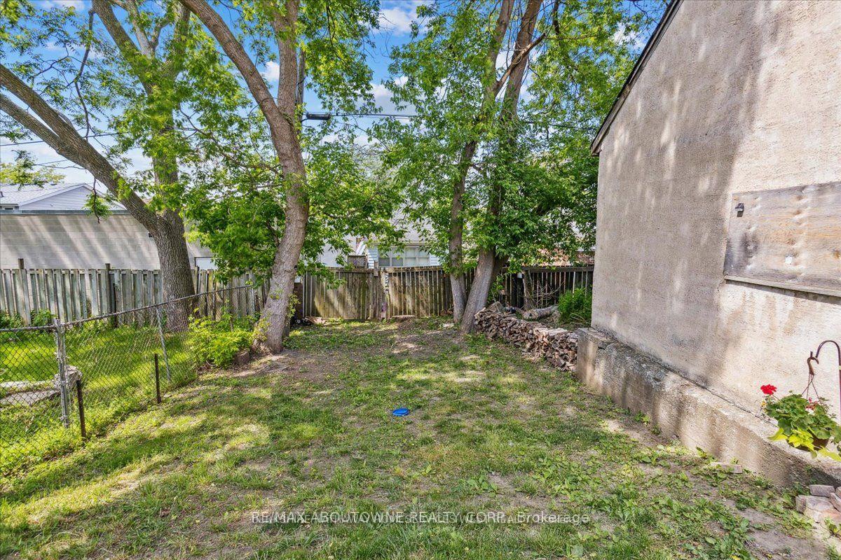 Photo 20 of 33 North Street, St. Catharines, Downtown — HOMEH