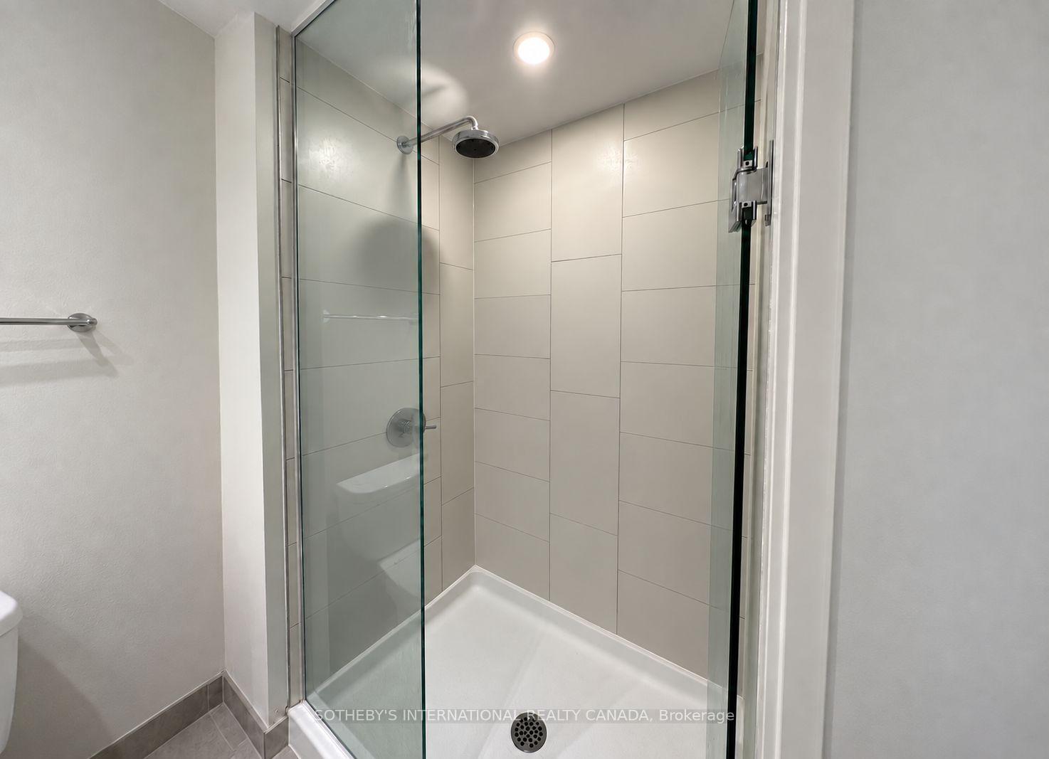 Photo 12 of Unit 816, 20 Richardson Street, Toronto, Waterfront Communities — HOMEH