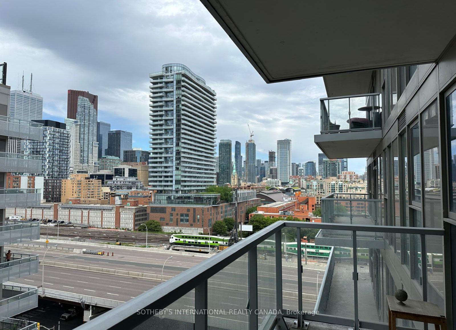 Photo 13 of Unit 816, 20 Richardson Street, Toronto, Waterfront Communities — HOMEH