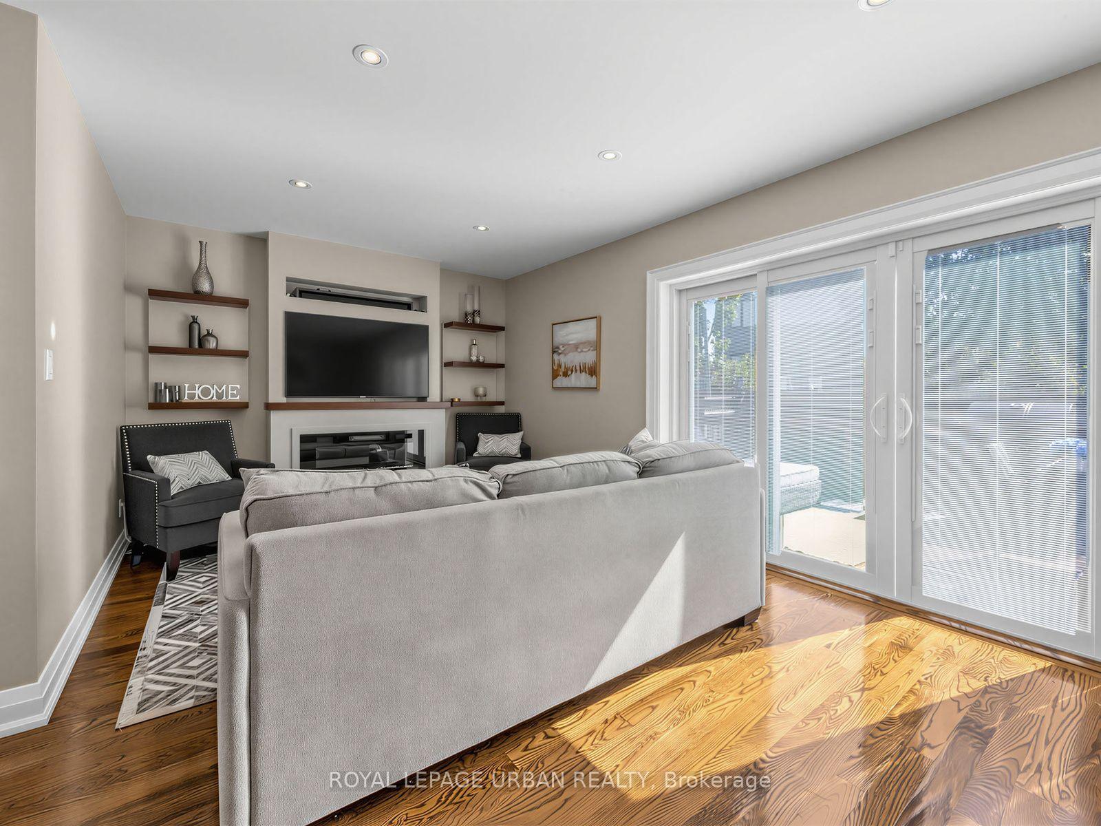 Photo 18 of 15 Samya Court, Scarborough, Wexford-Maryvale — HOMEH