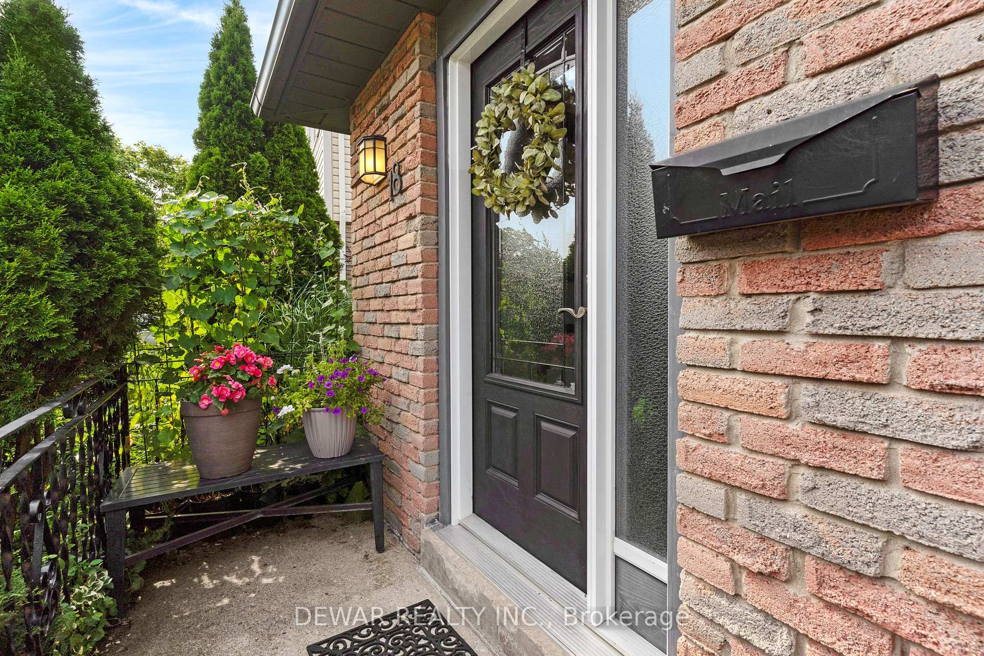 Photo 3 of 18 Bismark Drive, Cambridge, Blair Road — HOMEH