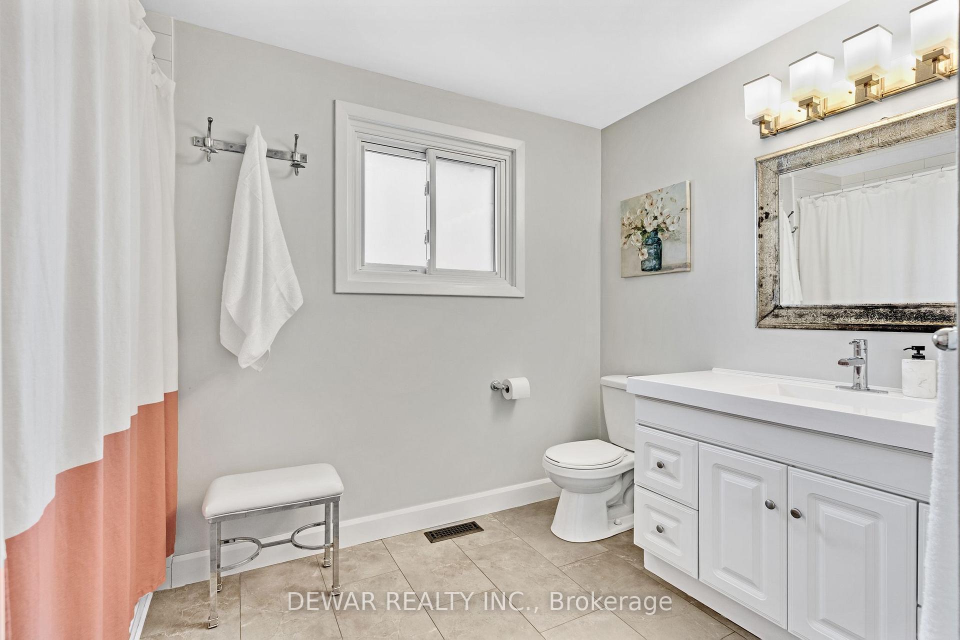 Photo 26 of 18 Bismark Drive, Cambridge, Blair Road — HOMEH