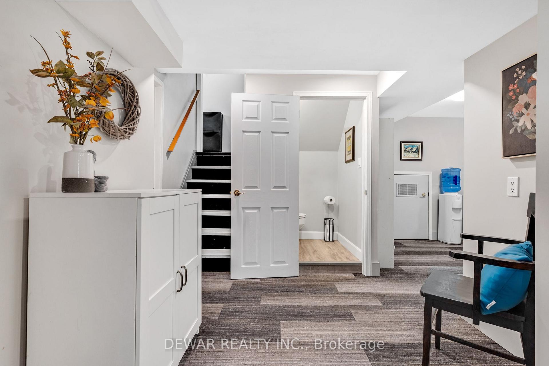 Photo 27 of 18 Bismark Drive, Cambridge, Blair Road — HOMEH