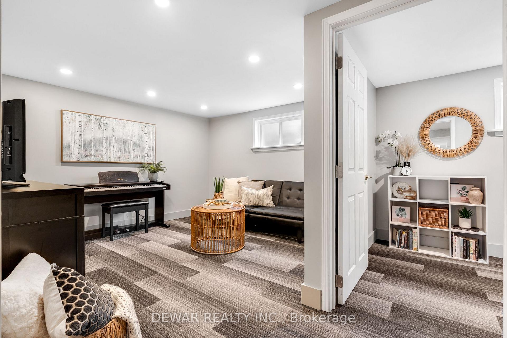 Photo 30 of 18 Bismark Drive, Cambridge, Blair Road — HOMEH