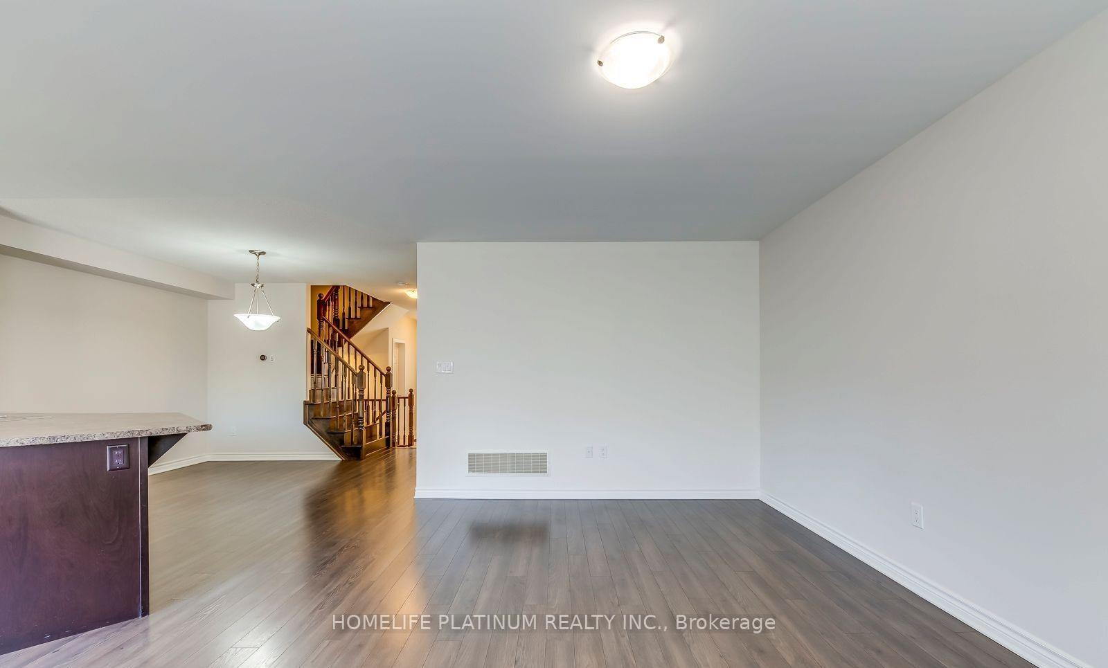 Photo 5 of 1682 Copeland Circle, Milton, Clarke — HOMEH