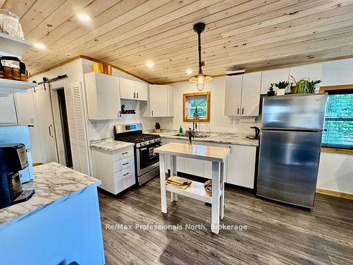 Photo 13 of Unit 107, 1007 Racoon Road, Gravenhurst, Morrison — HOMEH