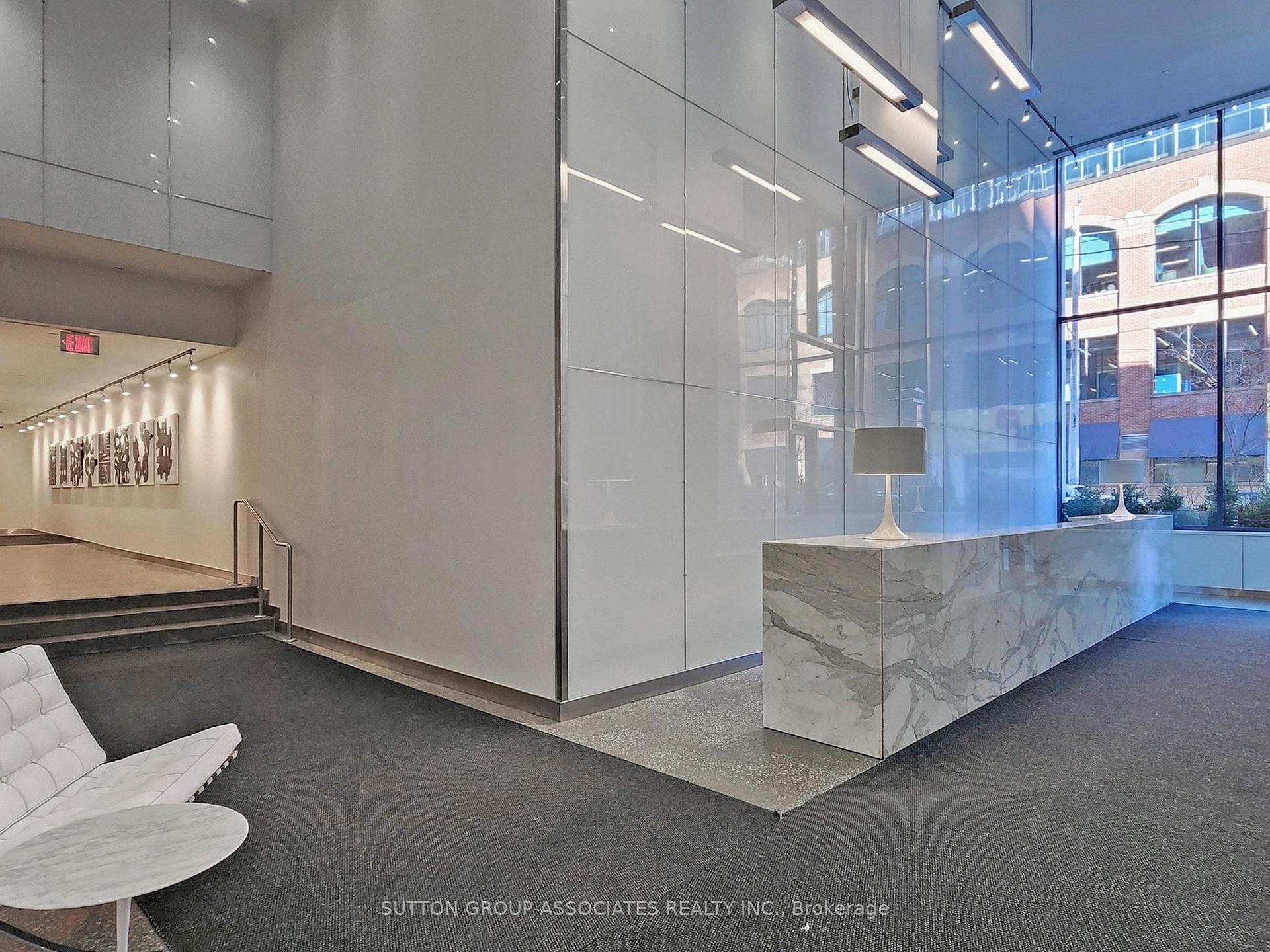 Photo 2 of Unit 811, 138 Princess Street, Toronto, Moss Park — HOMEH