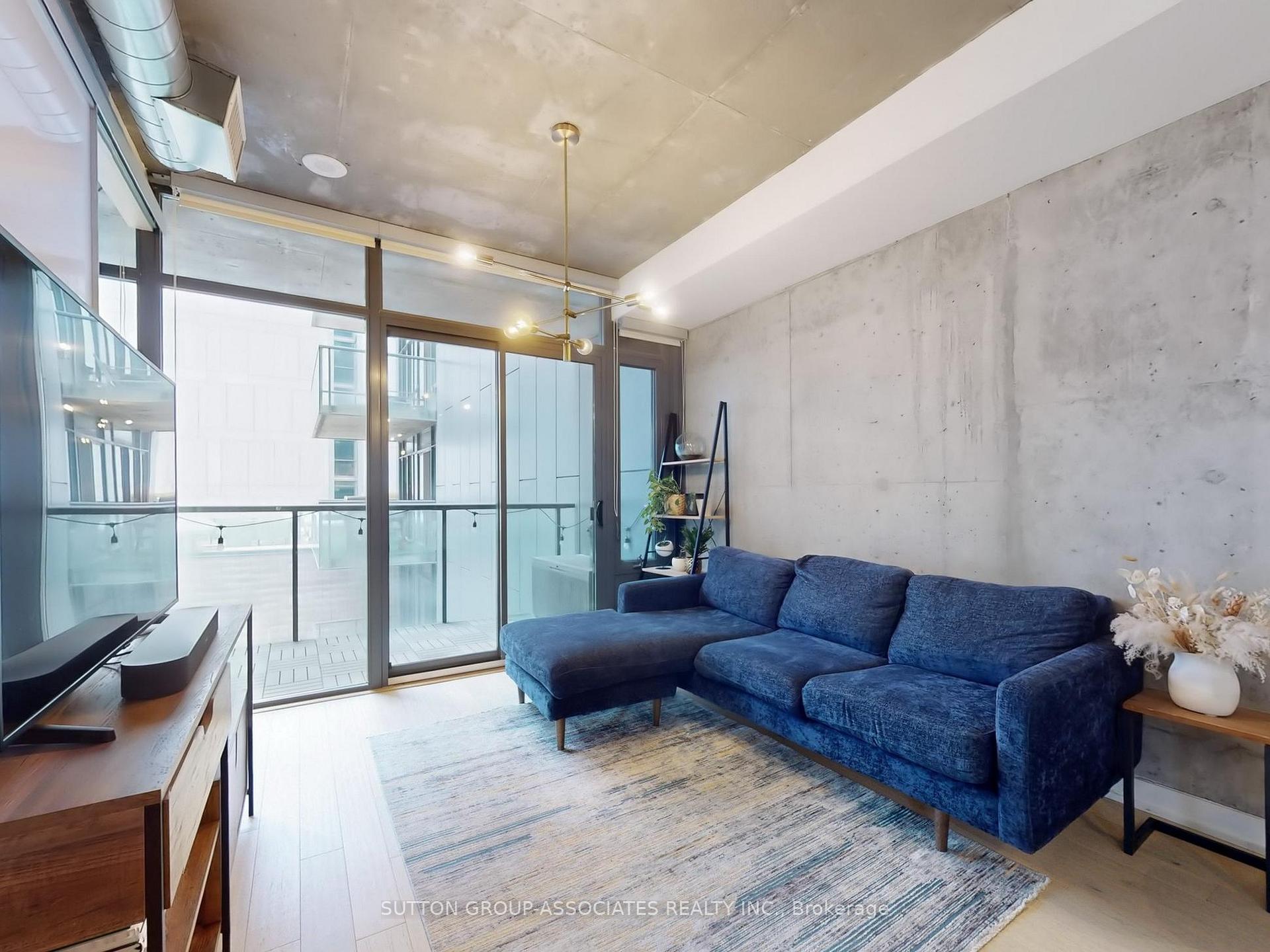 Photo 9 of Unit 811, 138 Princess Street, Toronto, Moss Park — HOMEH
