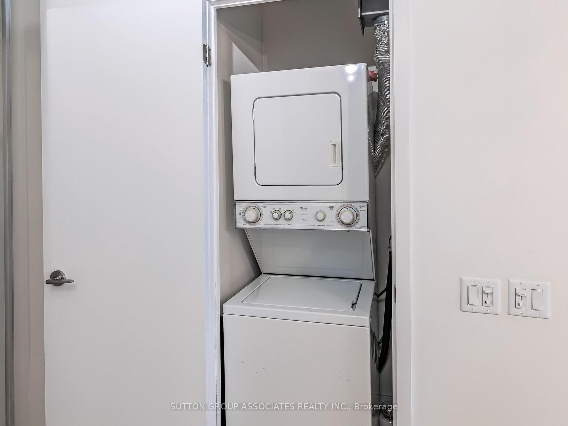 Photo 29 of Unit 811, 138 Princess Street, Toronto, Moss Park — HOMEH