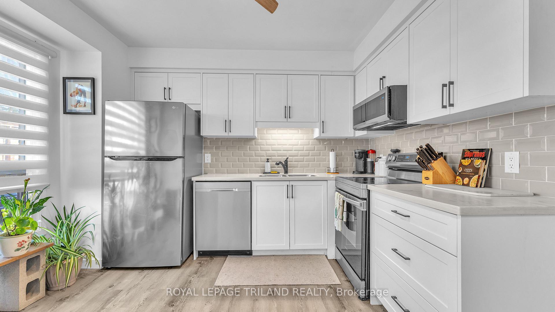 Photo 4 of Unit 16, 595 Third Street, London, East H — HOMEH