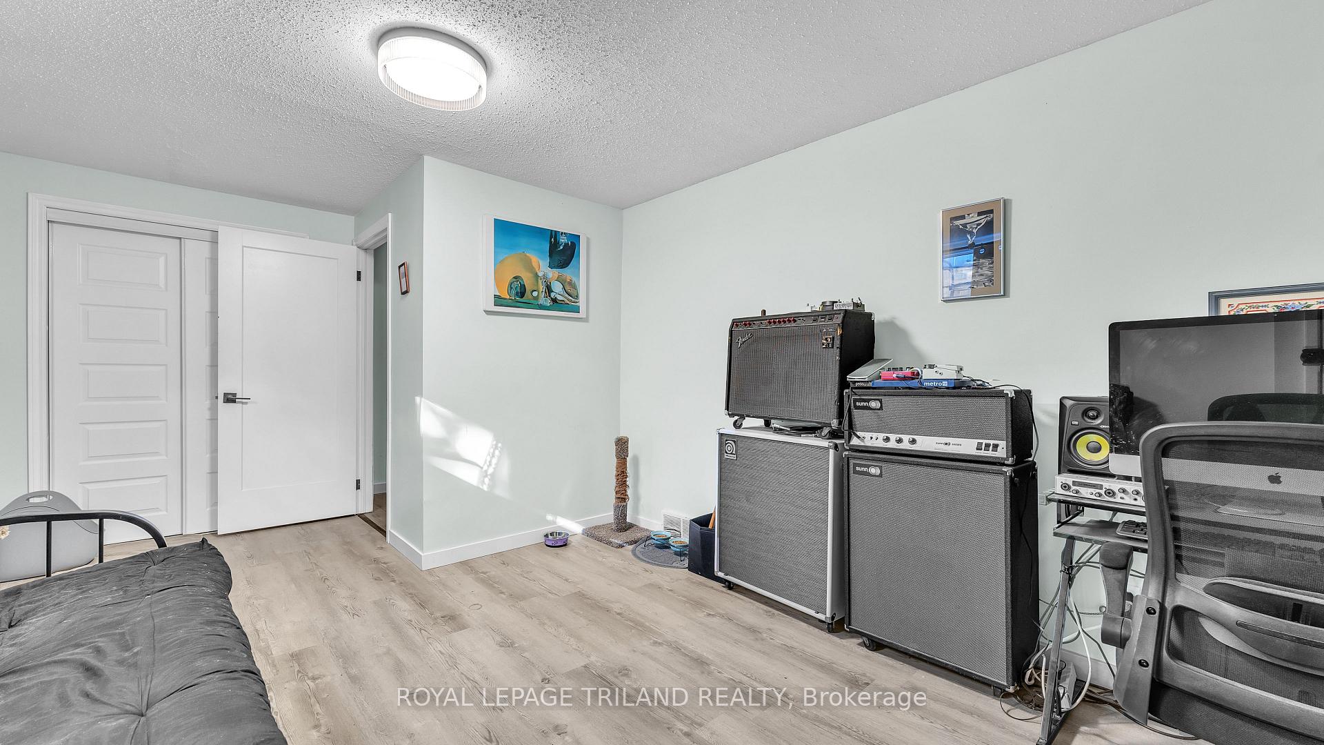 Photo 21 of Unit 16, 595 Third Street, London, East H — HOMEH