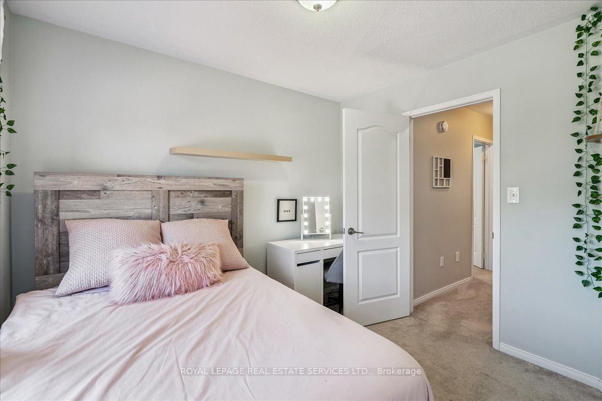 Photo 16 of 2406 Curtis Road, Burlington, Orchard — HOMEH