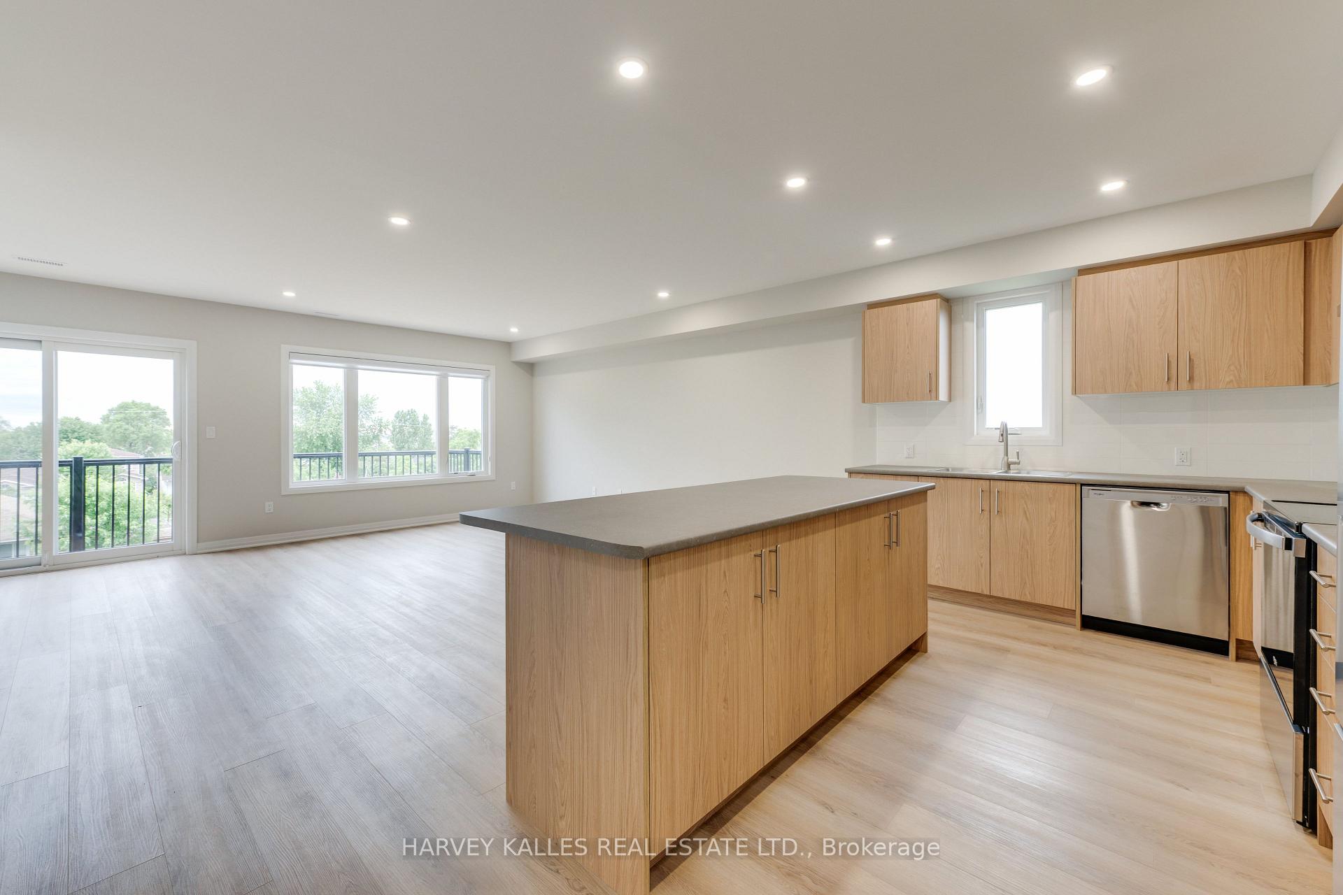 Photo of Unit 3rd Floor, 165 Spalding Road