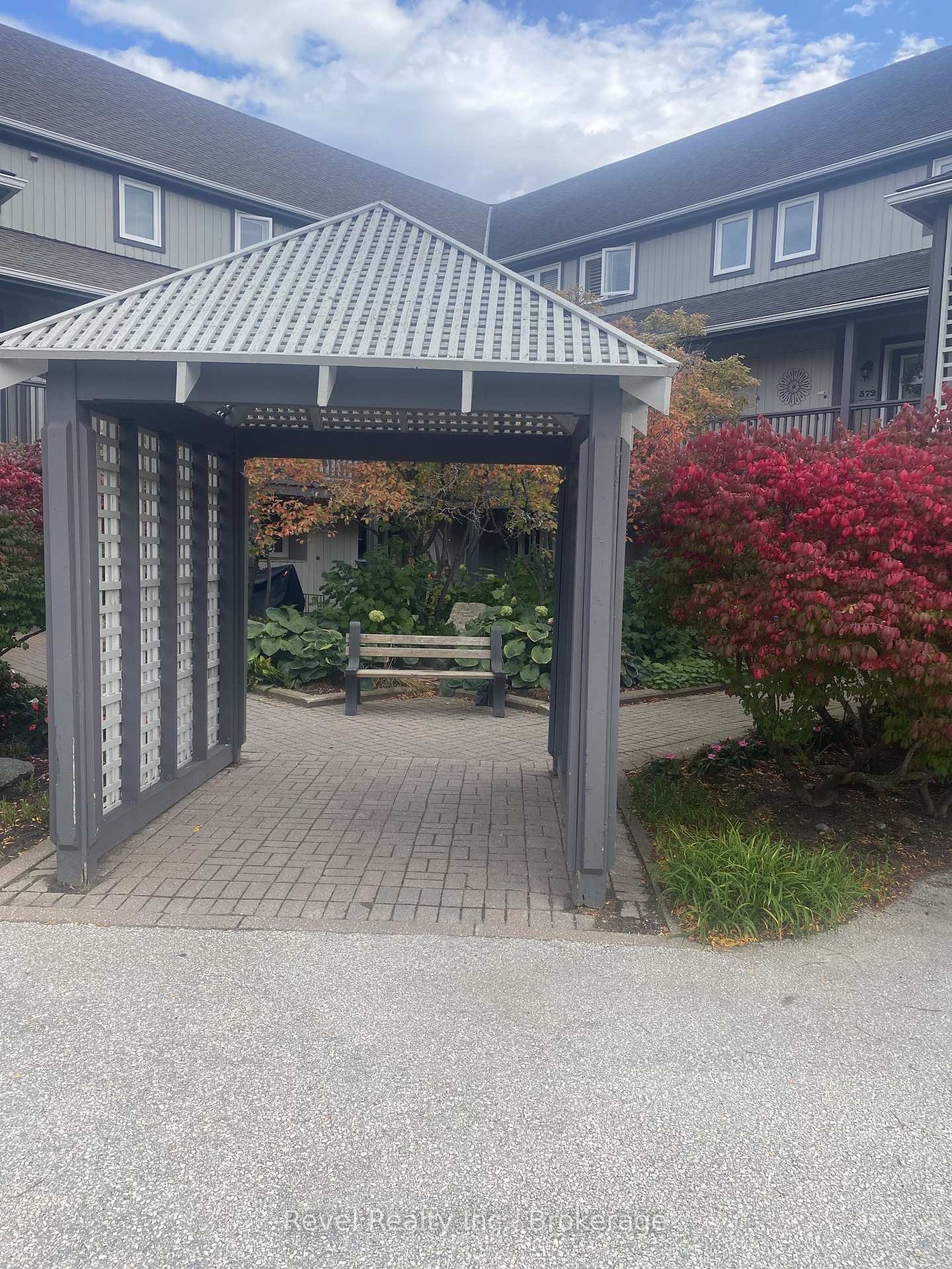 Photo of Unit 9, 378 Mariners Way