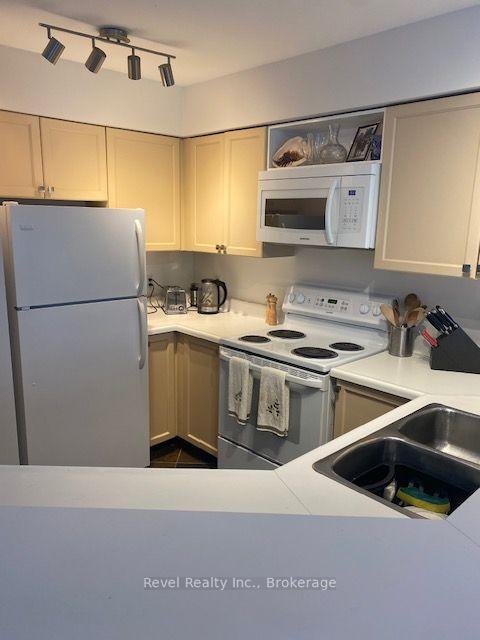 Photo 6 of Unit 9, 378 Mariners Way, Collingwood — HOMEH