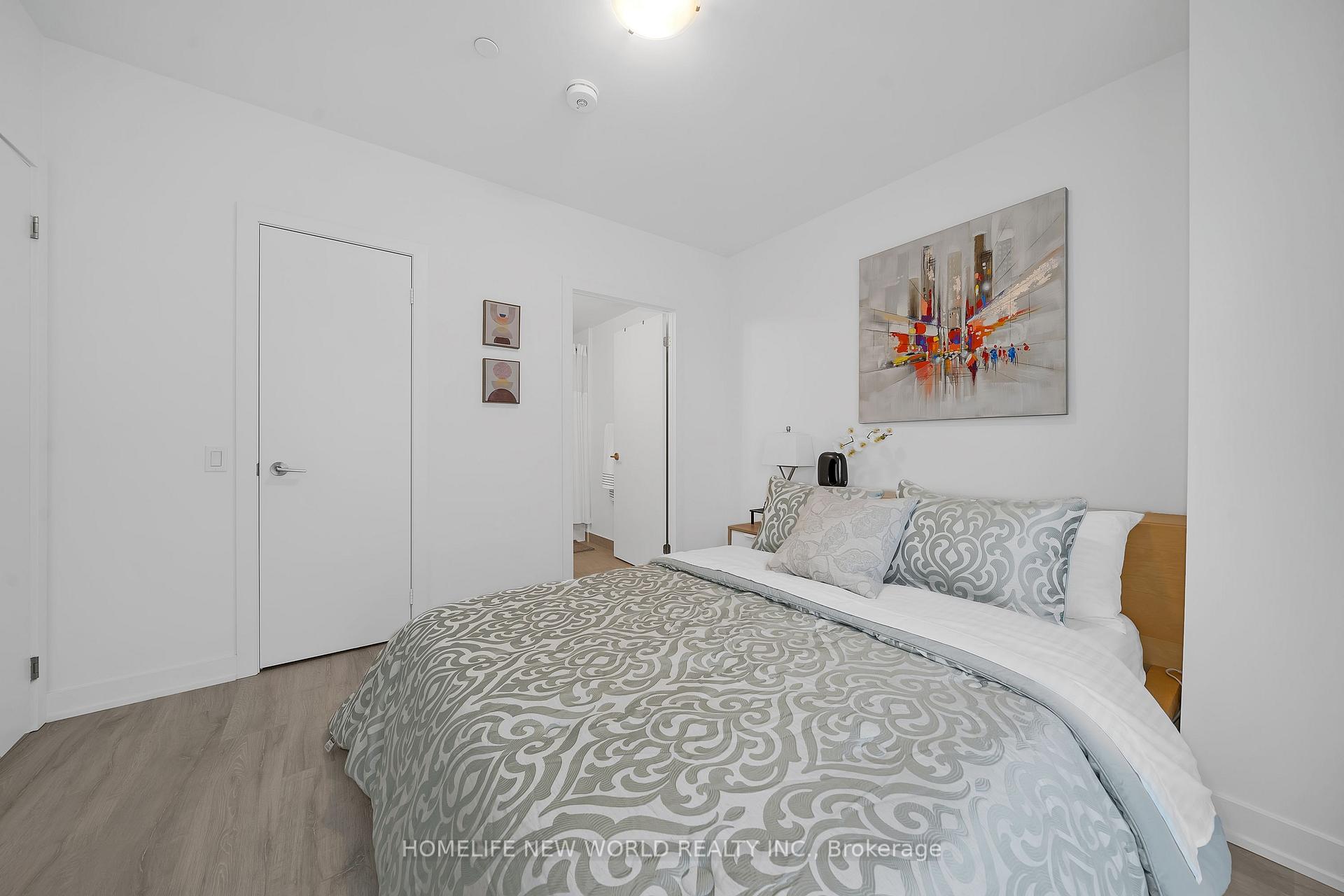 Photo 8 of Unit 412, 251 Manitoba Street, Etobicoke, Mimico — HOMEH