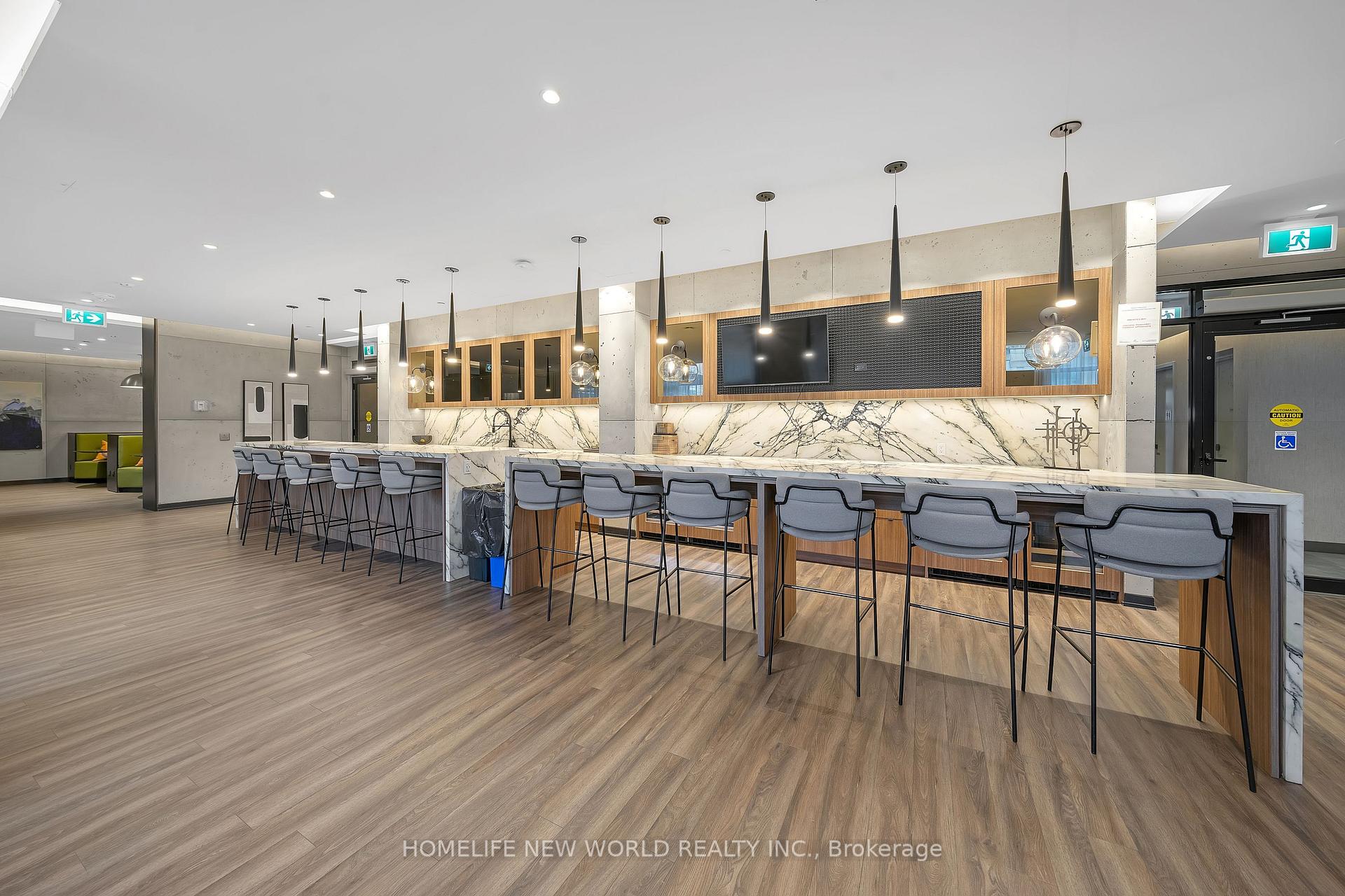 Photo 15 of Unit 412, 251 Manitoba Street, Etobicoke, Mimico — HOMEH