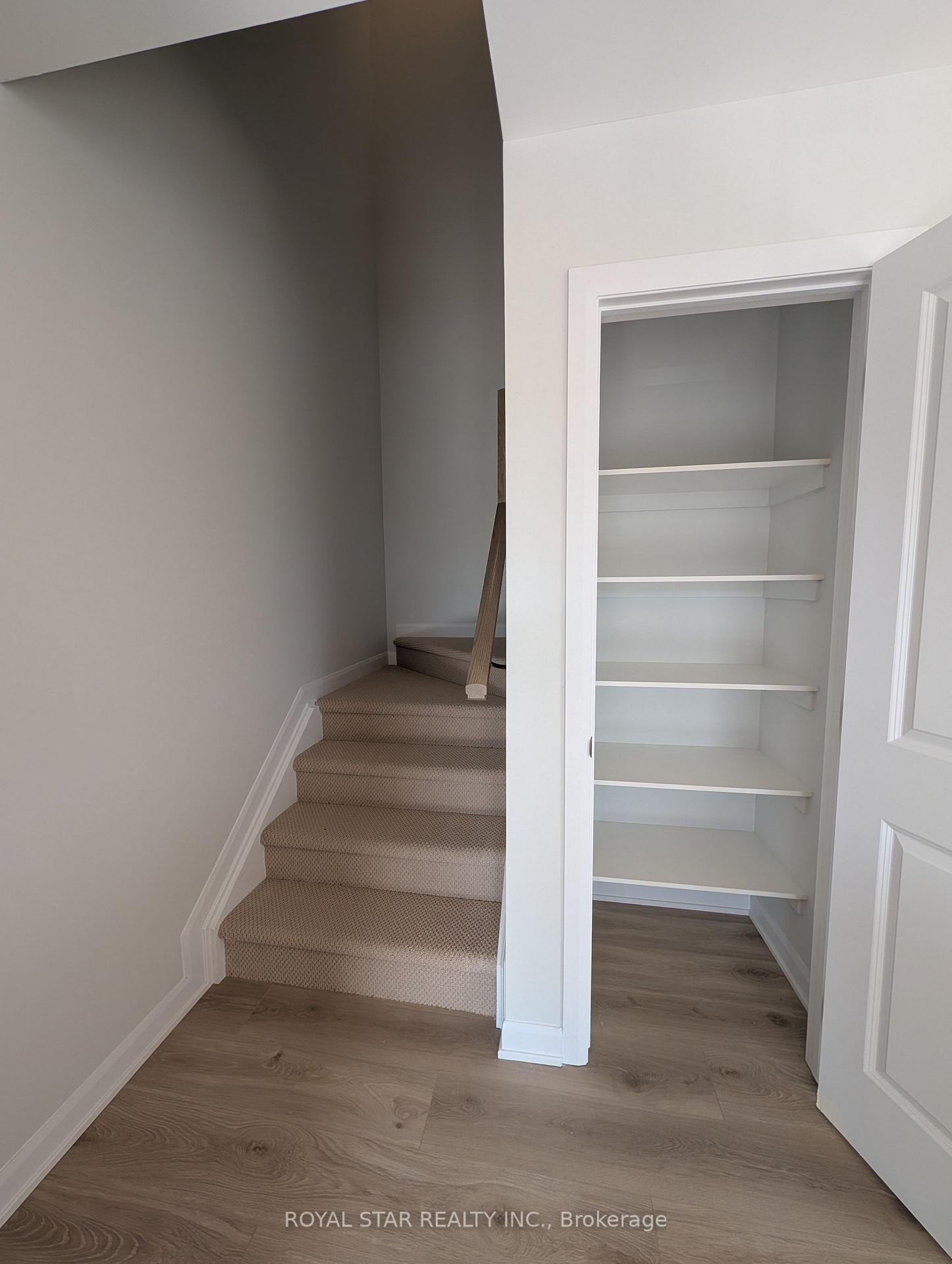 Photo 8 of Unit 15, 1001 Glenroy Gilbert Drive, Ottawa, Barrhaven - Strandherd — HOMEH