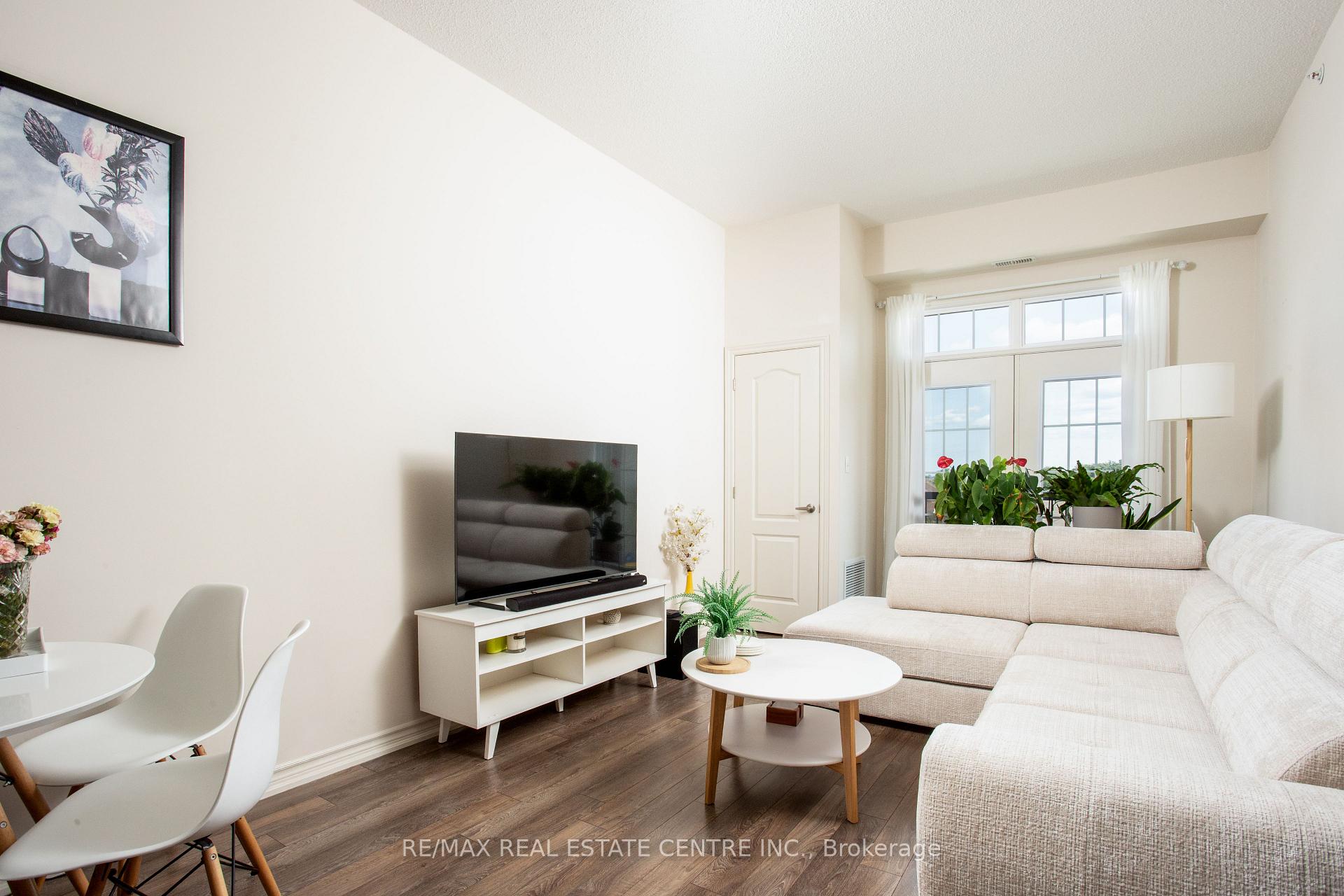 Photo 4 of Unit 412, 1460 Main Street E, Milton, Dempsey — HOMEH