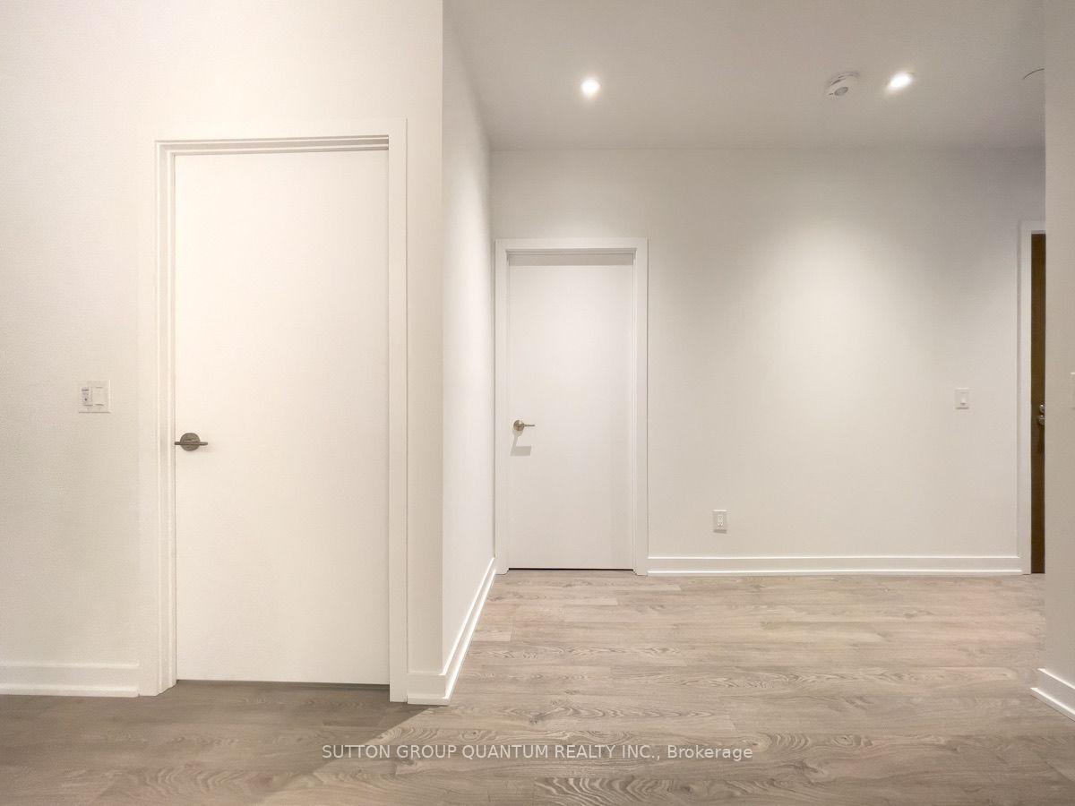 Photo 22 of 1928 Lakeshore Boulevard W, Toronto, High Park-Swansea — HOMEH