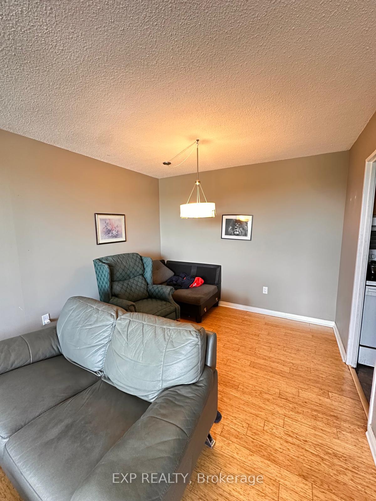 Photo 8 of Unit 907, 1025 Richmond Road, Ottawa, Woodroffe — HOMEH