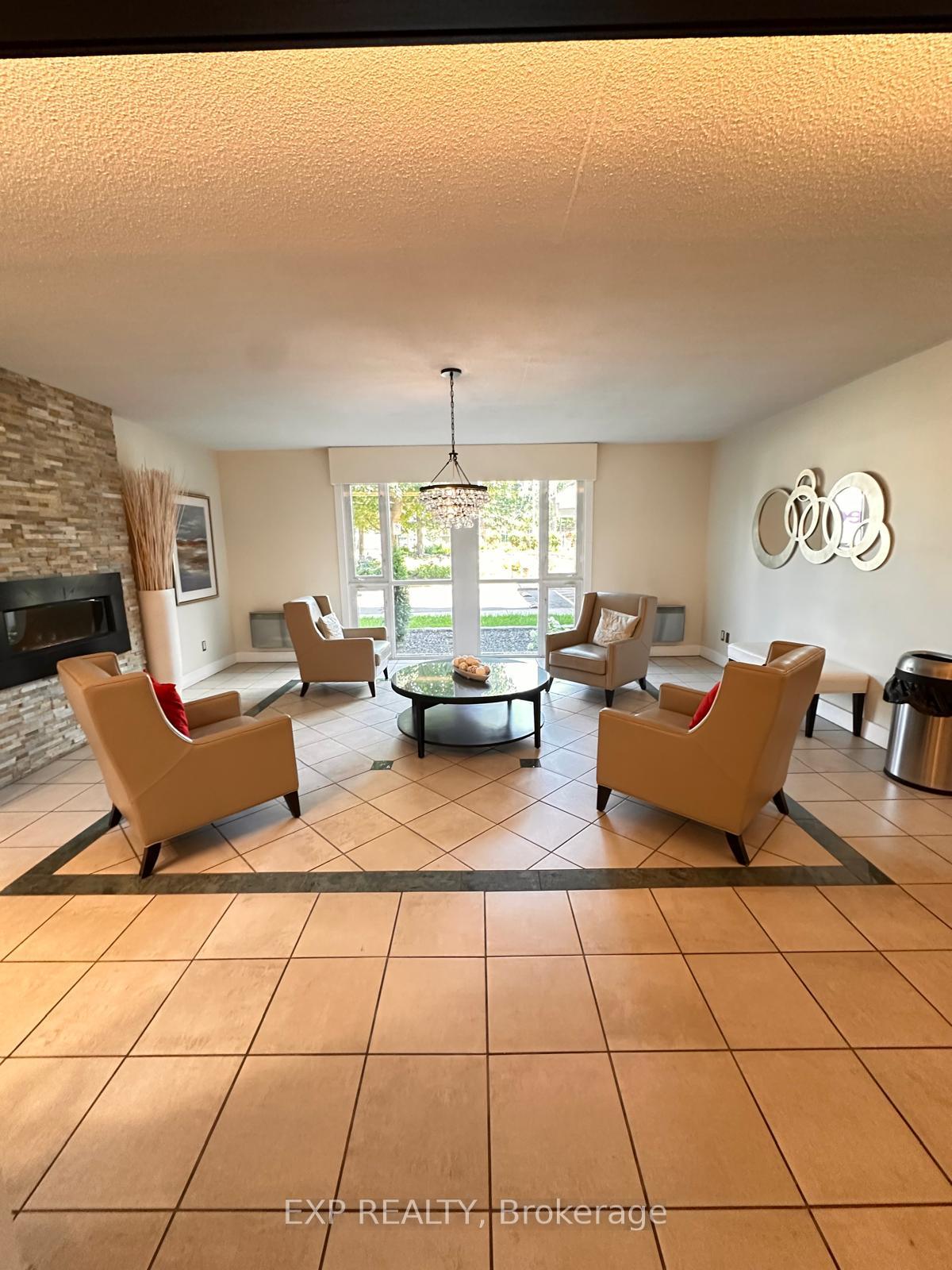 Photo 22 of Unit 907, 1025 Richmond Road, Ottawa, Woodroffe — HOMEH