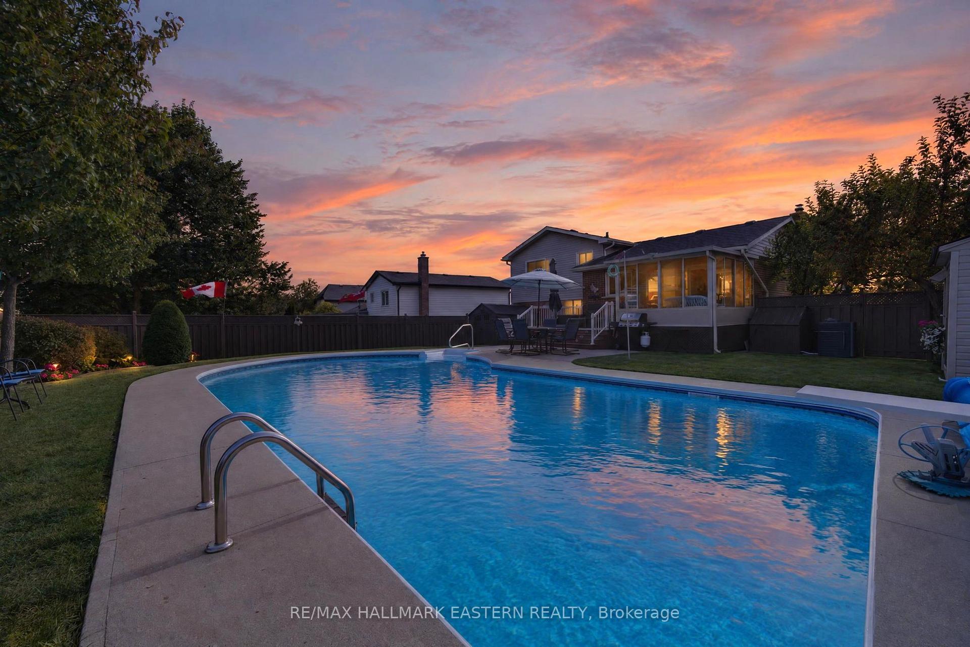 Photo 6 of 2296 Kawartha Heights Boulevard, Peterborough, Monaghan Ward 2 — HOMEH
