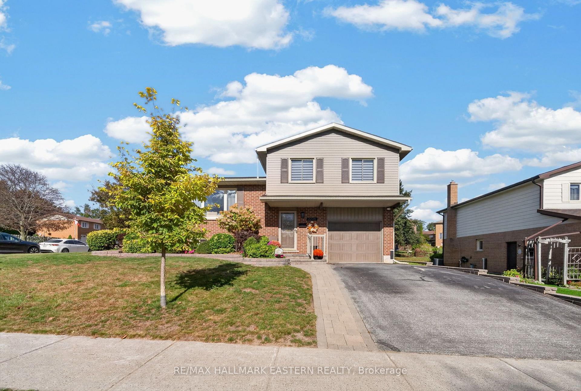 Photo 4 of 2296 Kawartha Heights Boulevard, Peterborough, Monaghan Ward 2 — HOMEH