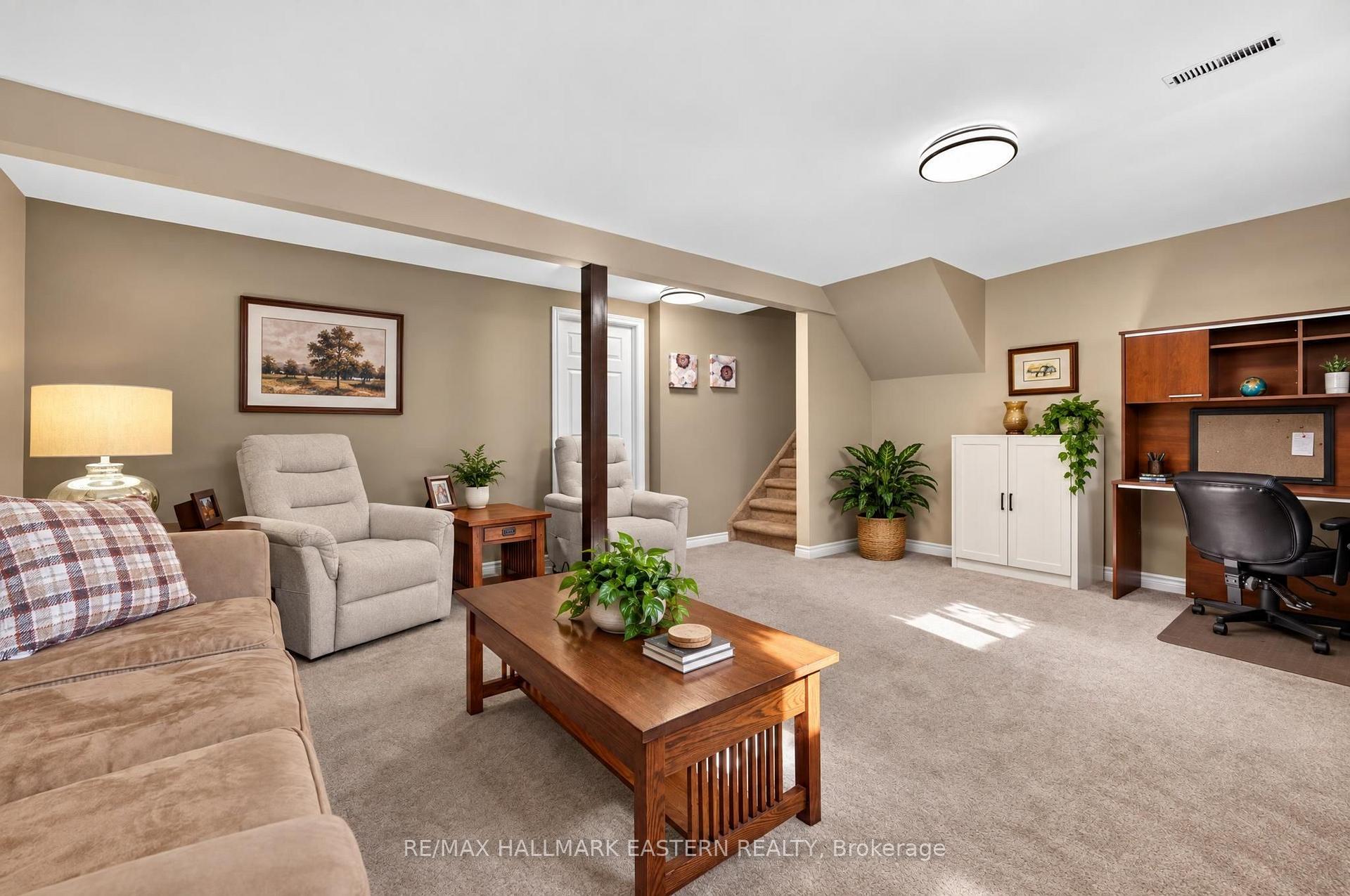 Photo 32 of 2296 Kawartha Heights Boulevard, Peterborough, Monaghan Ward 2 — HOMEH