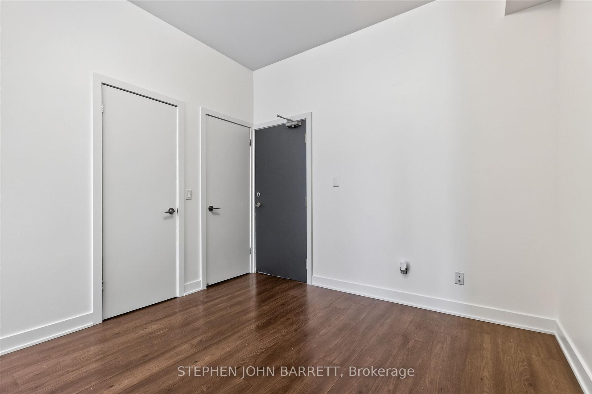 Photo 18 of Unit 206, 169 Fort York Boulevard, Toronto, Niagara — HOMEH