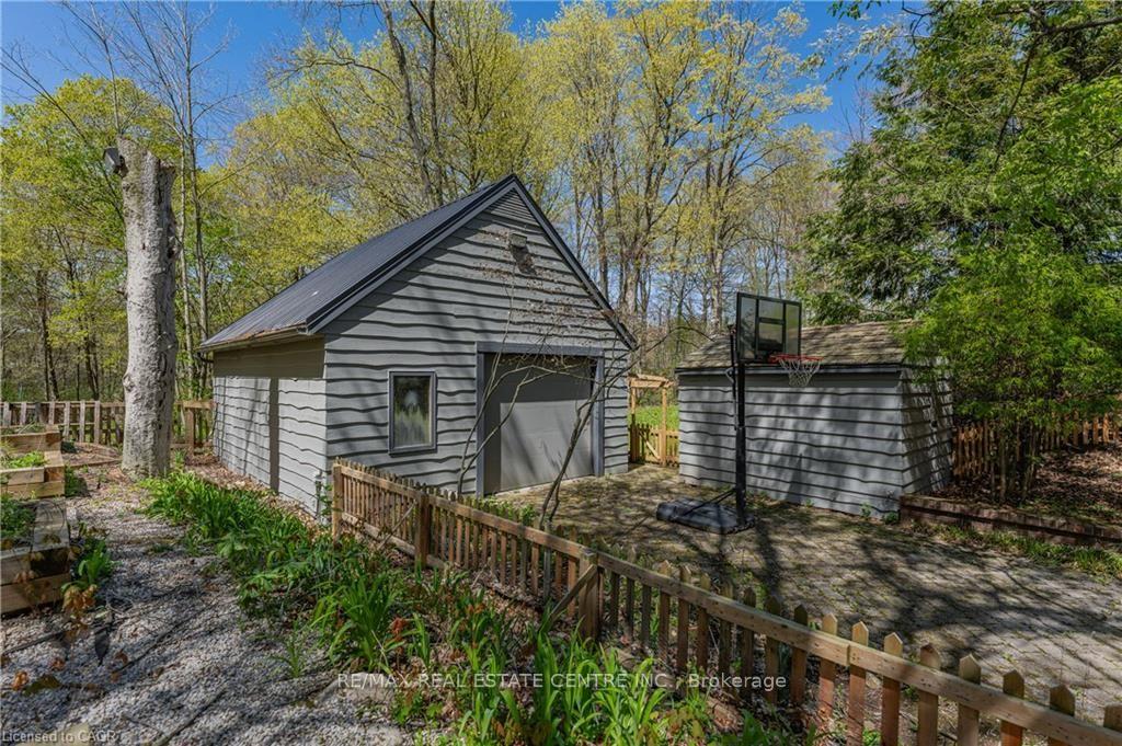 Photo 34 of 6703 Wellington 34 Road, Puslinch, Crieff/Aikensville/Killean — HOMEH