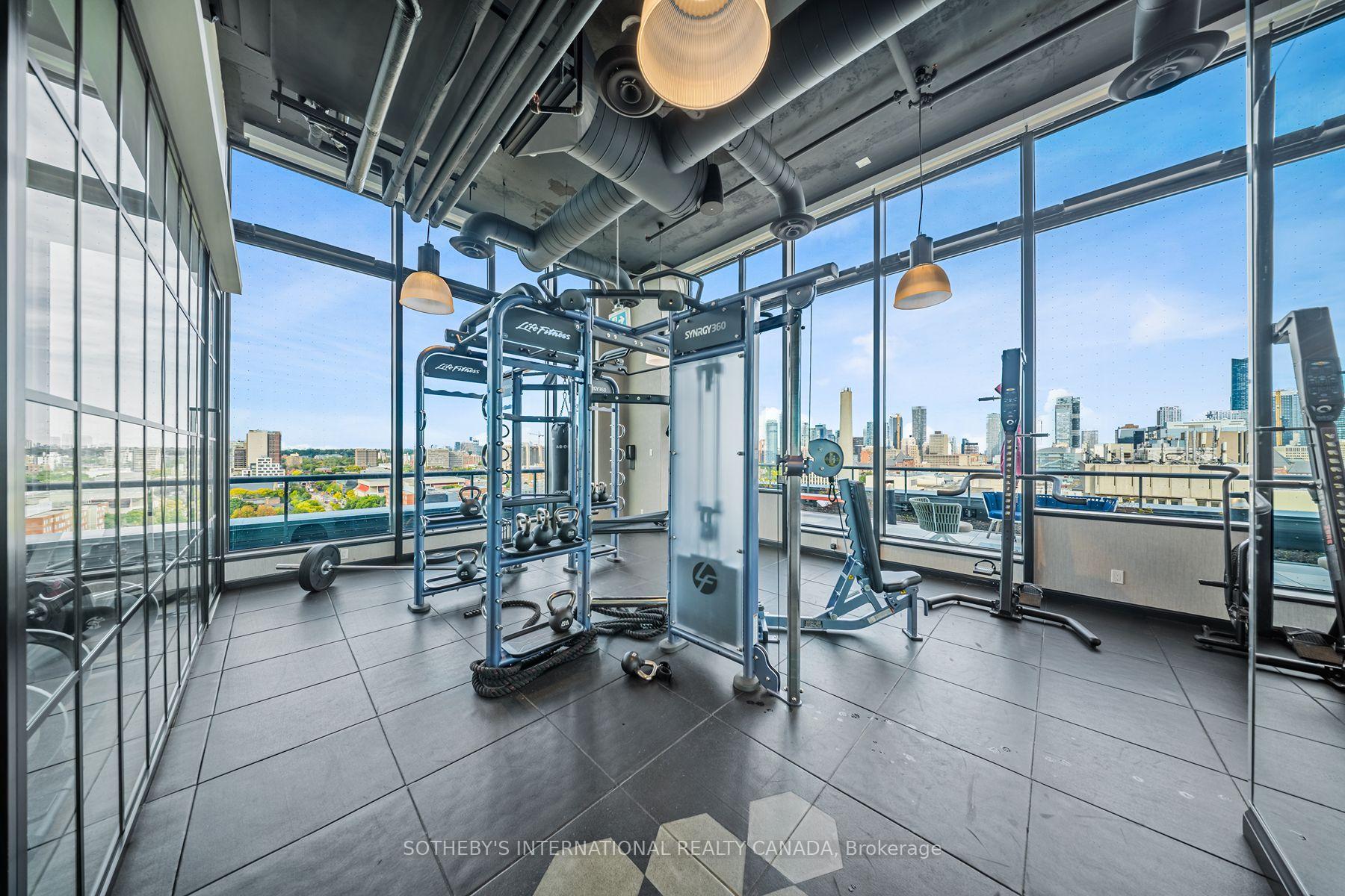 Photo 37 of Unit 404, 484 Spadina Avenue, Toronto, University — HOMEH