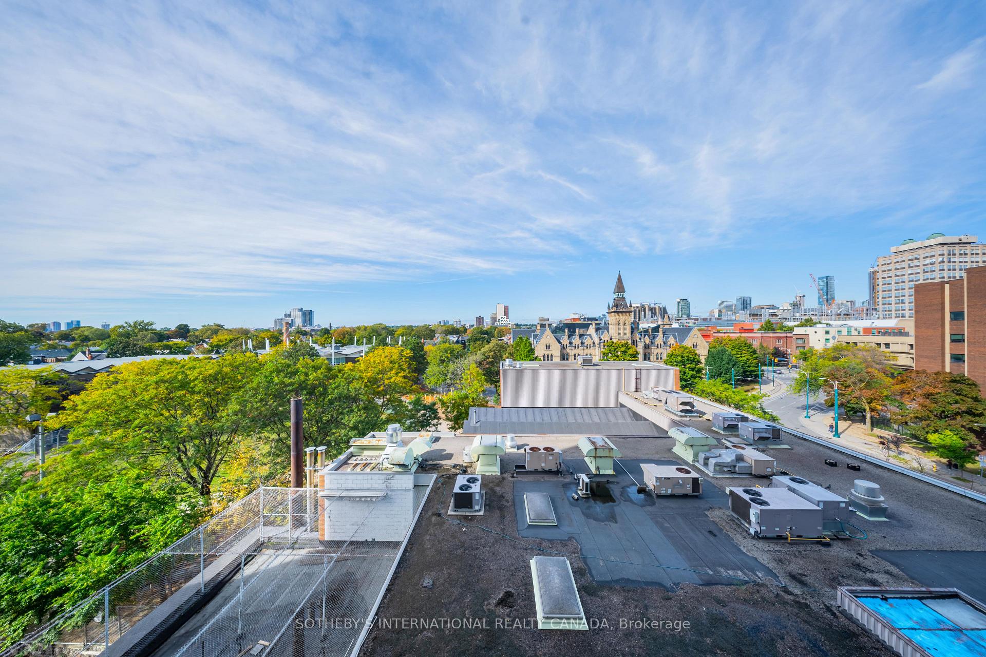 Photo 13 of Unit 210, 484 Spadina Avenue, Toronto, University — HOMEH