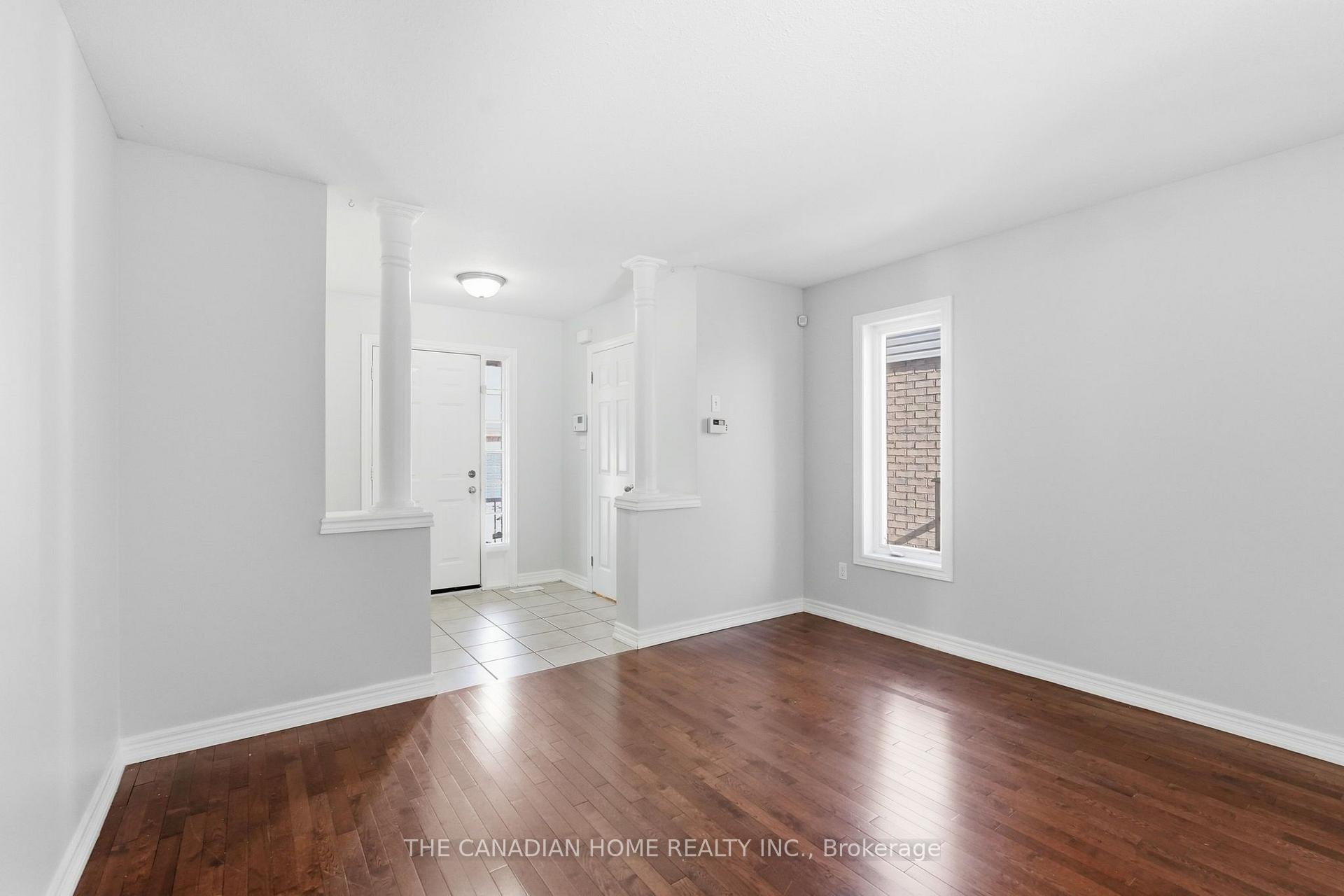 Photo 6 of Unit 14, 78 Peachwood Crescent, Hamilton, Stoney Creek — HOMEH