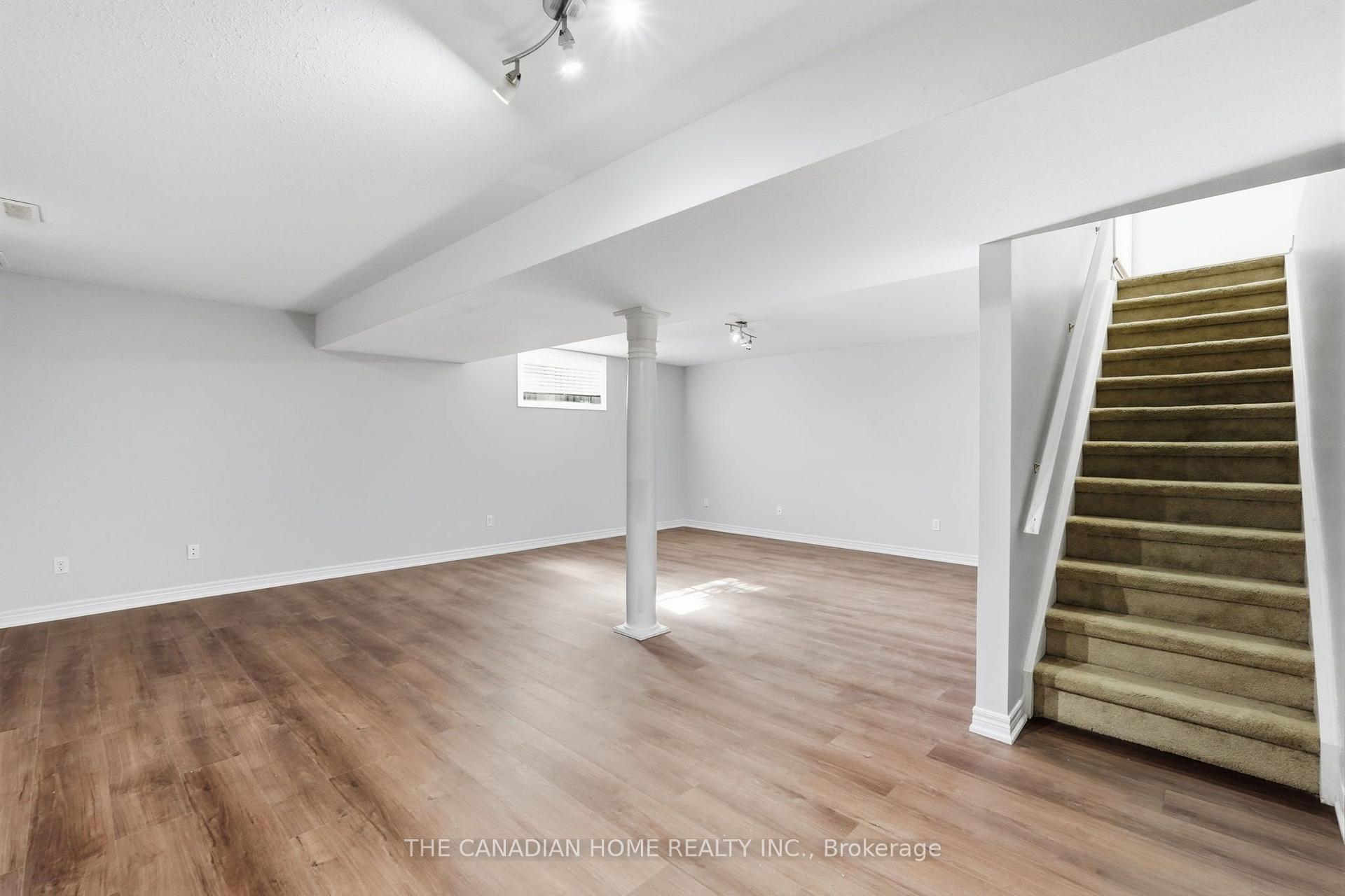 Photo 37 of Unit 14, 78 Peachwood Crescent, Hamilton, Stoney Creek — HOMEH